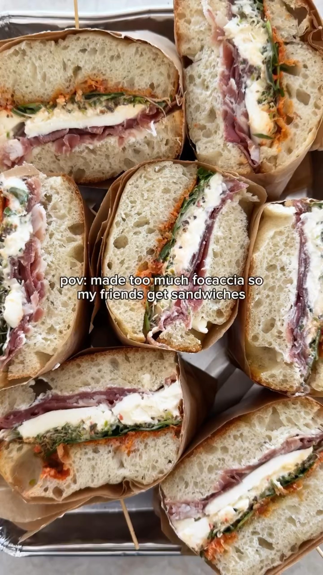 the whipped ricotta AND burrata was absolutely crazy of me 😅

#privatechef #privatecheflife #focaccia #buratta #sandwichideas #lbi #longbeachisland