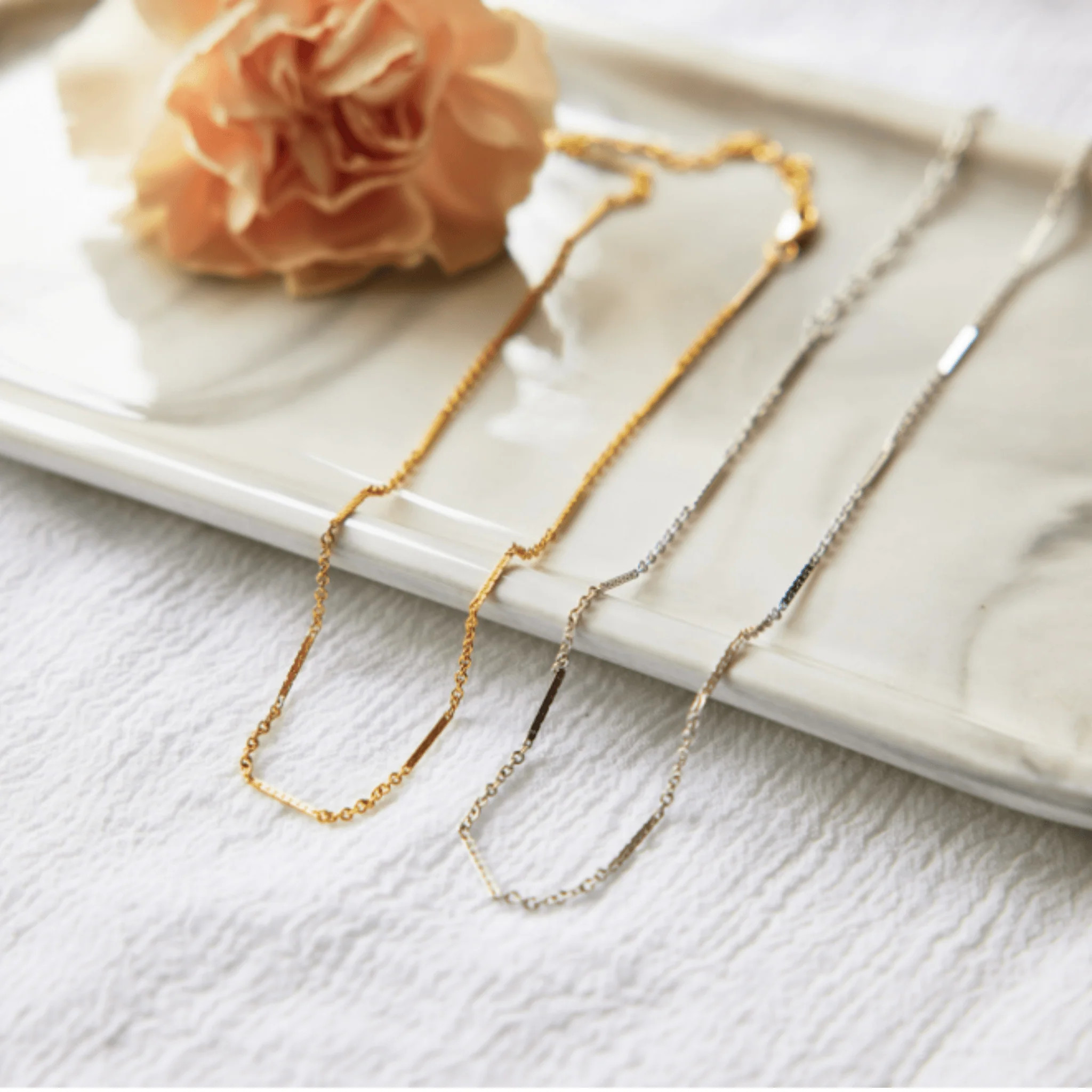 Cable and Bar Choker | Tiny Tags