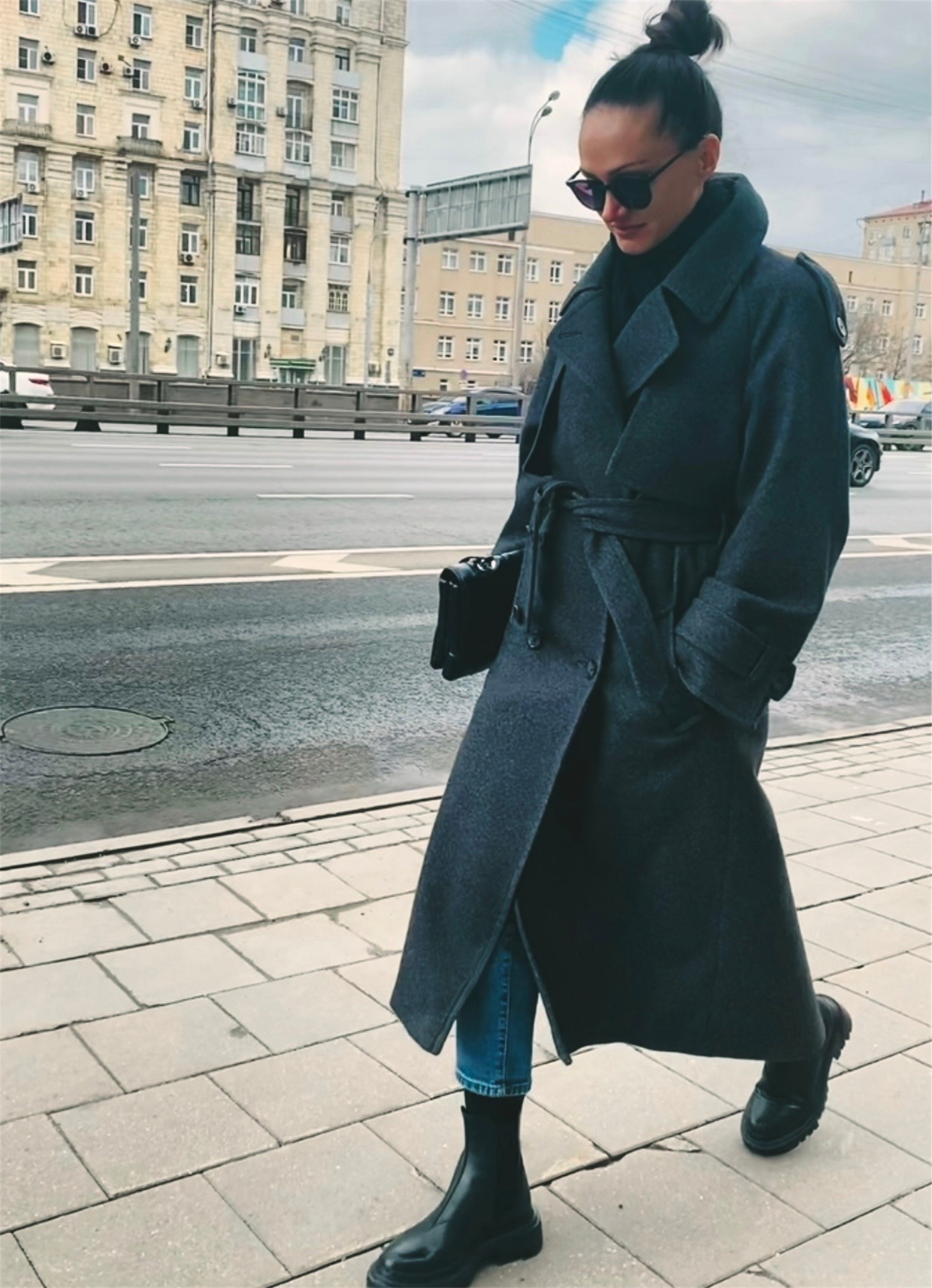 This scarf coat is the definition of a winter capsule wardrobe essential.
Paired with classic Chelsea boots, it creates an effortless, cozy, and chic cold-weather look. Perfect for layering with hooded scarves and building a minimalist winter outfit for everyday city walks.

A timeless combo: scarf coat + Chelsea boots = easy, elevated winter style.

#LTKootd #LTKBeauty #LTKSeasonal