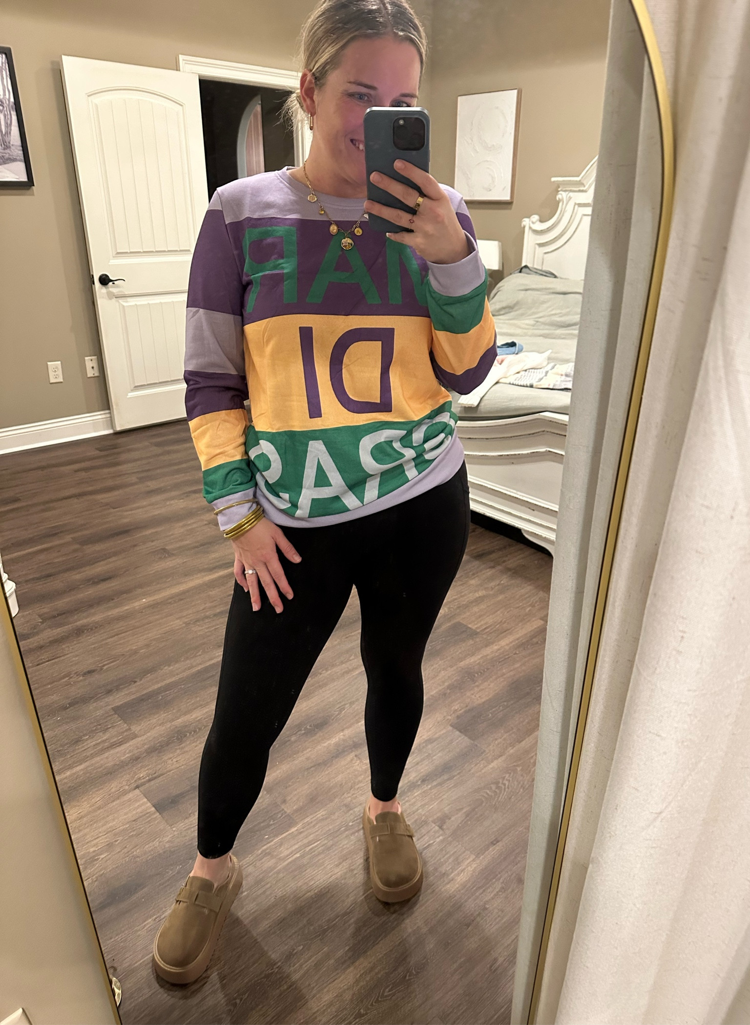 Mardi Gras sweater, purple green yellow, Mardi Gras comfy

Medium

#LTKSeasonal #LTKStyleTip #LTKFindsUnder50