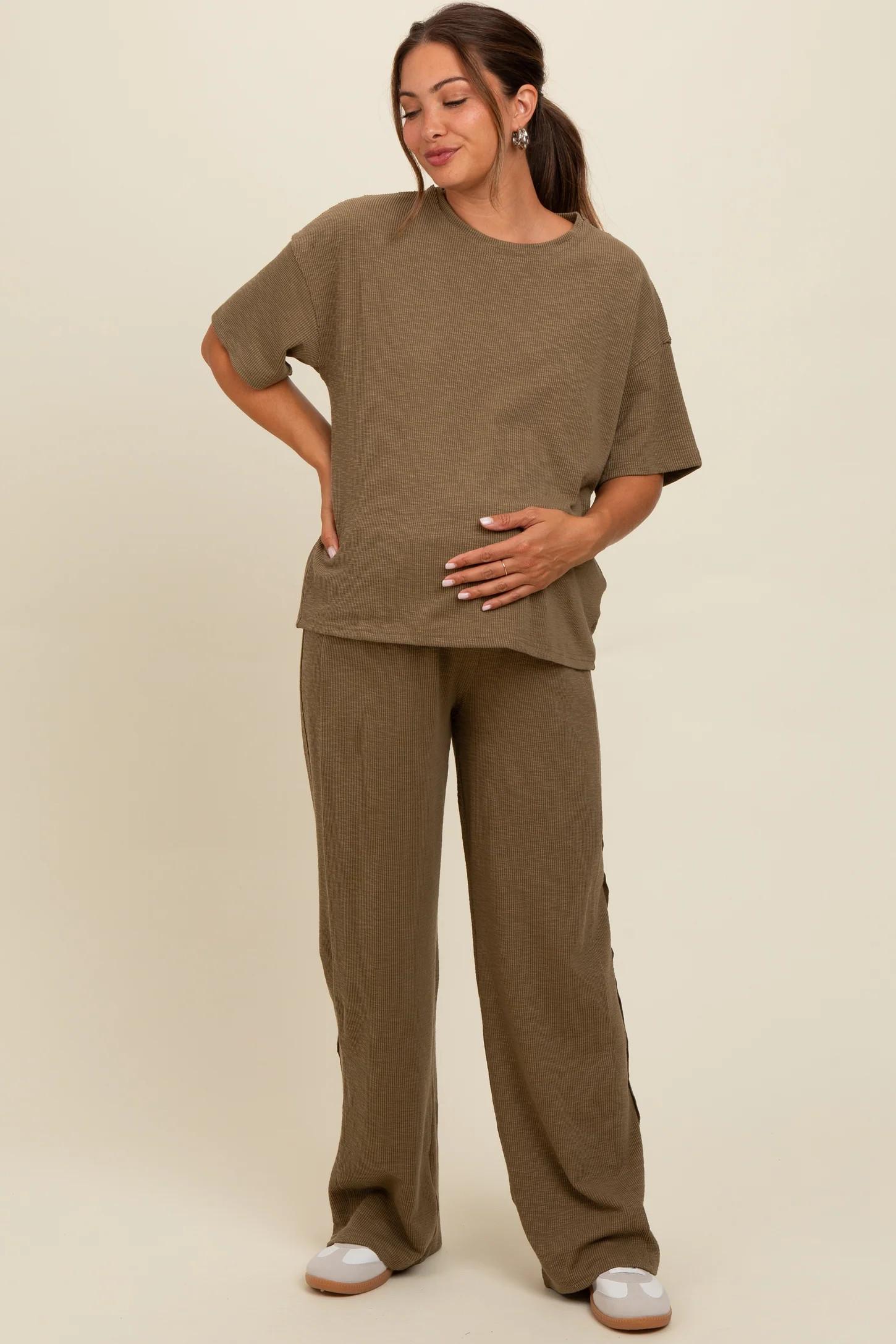 Olive Textured Knit Oversized Tee And Pants Maternity Set | PinkBlush Maternity