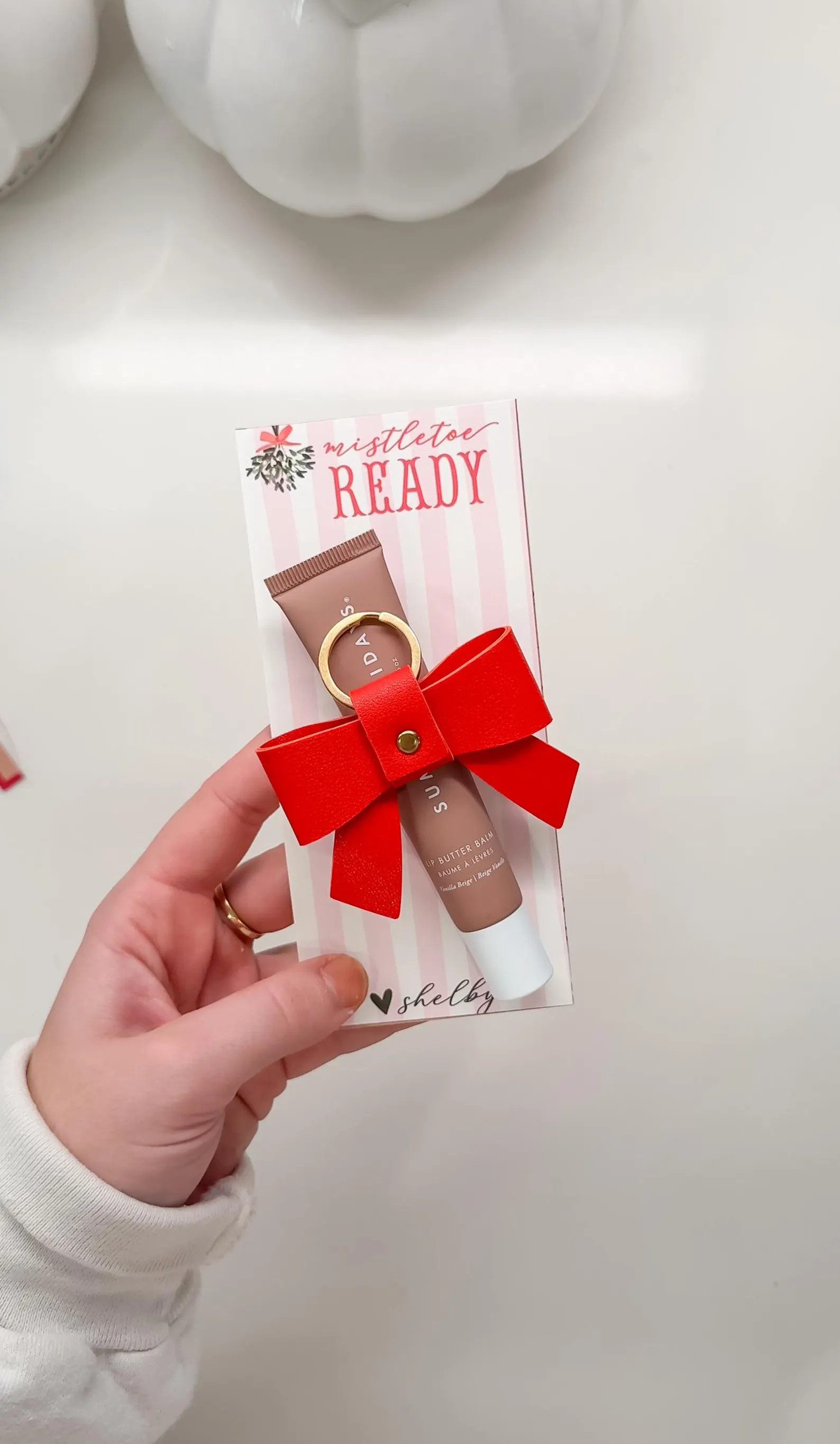 DIGITAL DOWNLOAD Mistletoe Ready Lipgloss Backing, Lipgloss Gift Backing, Lipgloss Christmas Gift... | Etsy (US)