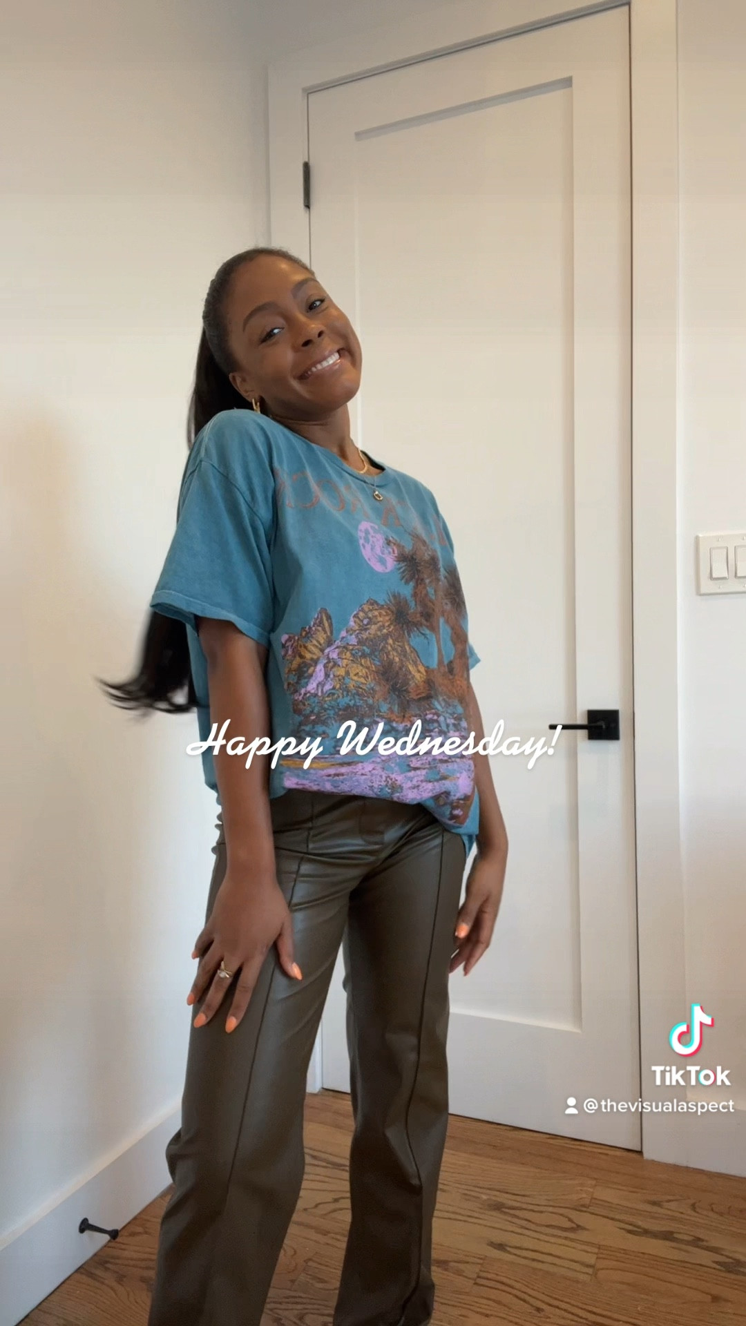 Casual Fall Outfit for work
•
•

Outfit inspo, outfit inspiration, everyday outfit, vintage aesthetic, self development, fall outfit ideas, fall outfit inspo, neutral style, effortless chic, fall style, summer style, casual Office outfits 

#LTKstyletip #LTKunder50 #LTKunder100