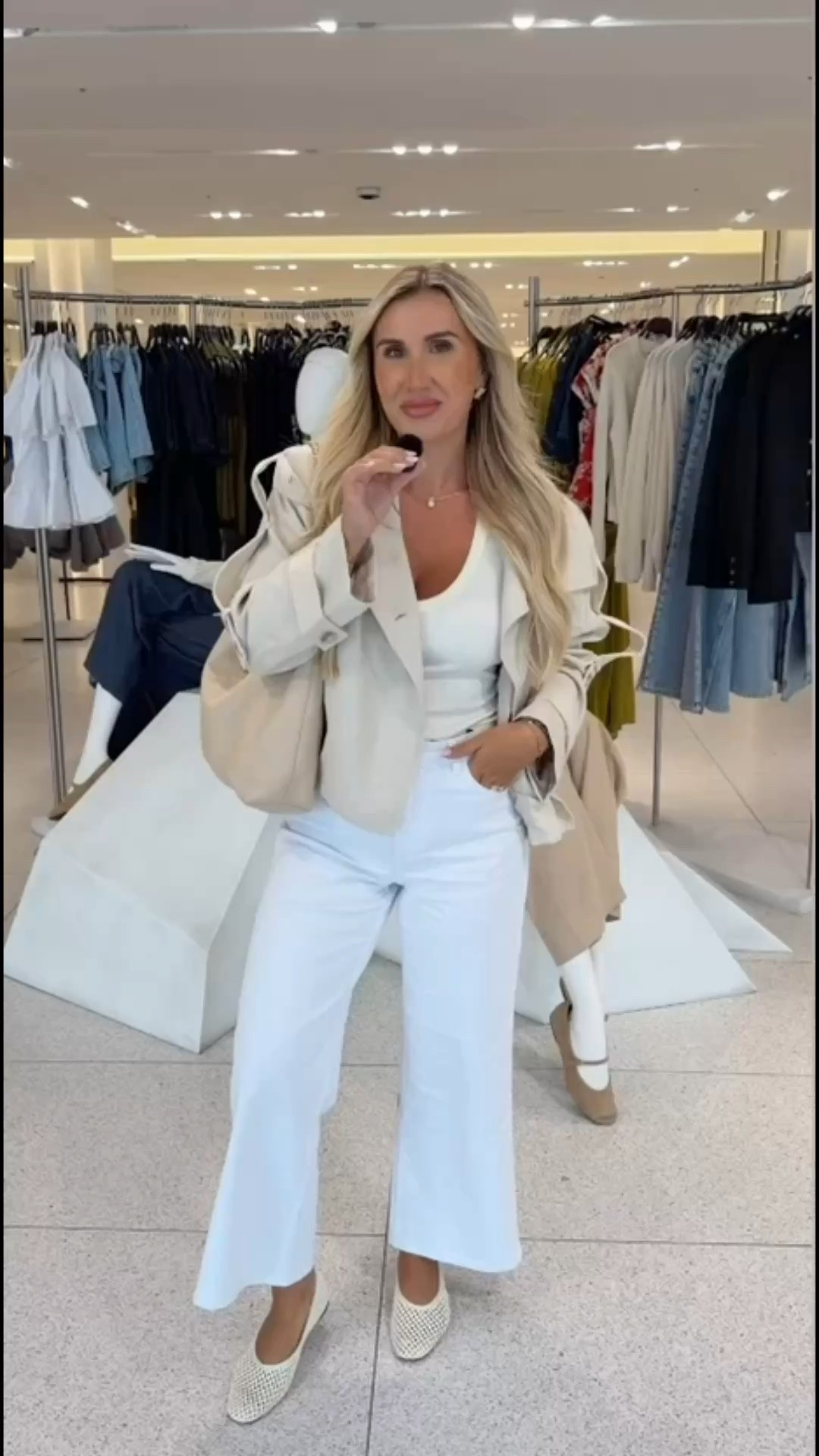 Come shop with me in Zara ✨

New in, new season, autumn outfits, jacket, co-ord, transitional outfits, high street

#LTKuk #LTKautumn #LTKstyletip