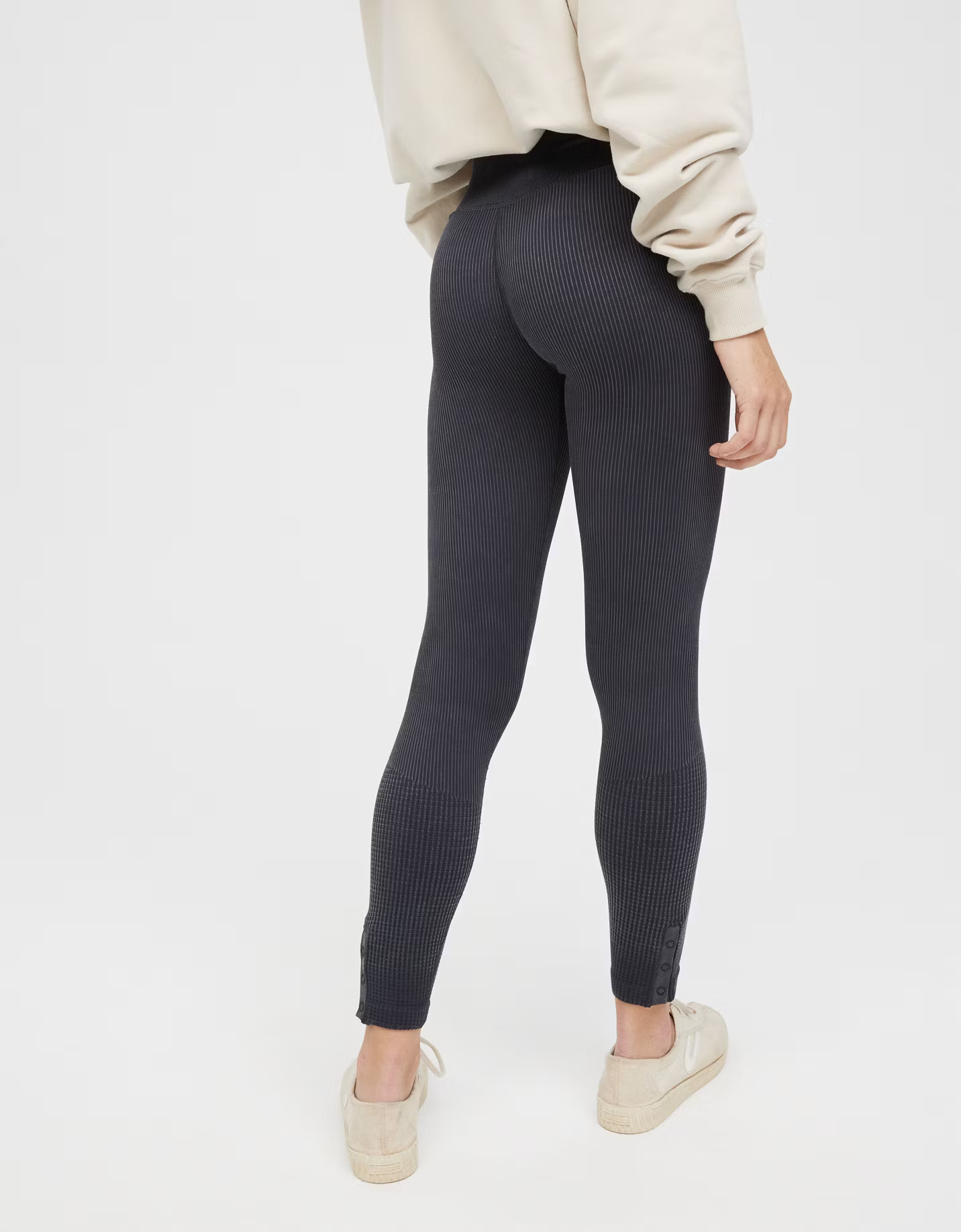 OFFLINE Main Squeeze Seamless High Waisted Waffle Legging | American Eagle Outfitters (US & CA)