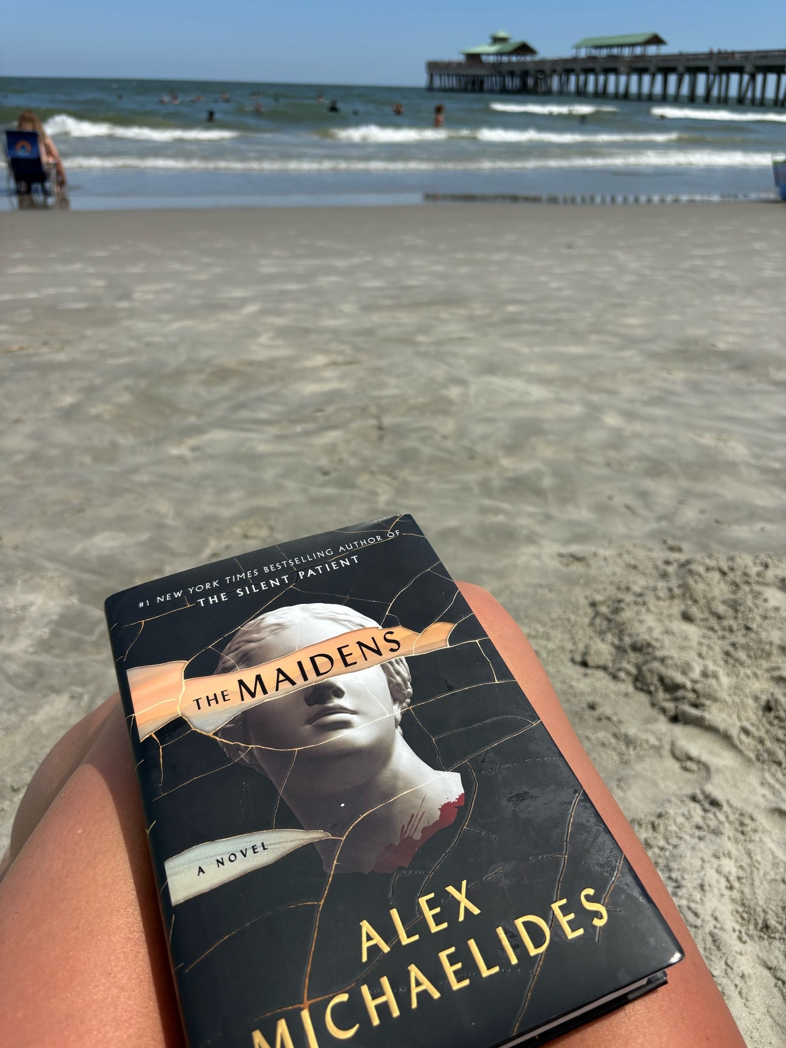 My current read! I started on vaca last week and I’m almost finished! Loved this author when I read ‘The Silent Patient’. Have you read it?

#LTKdayinmylife #LTKstorytime #LTKHome