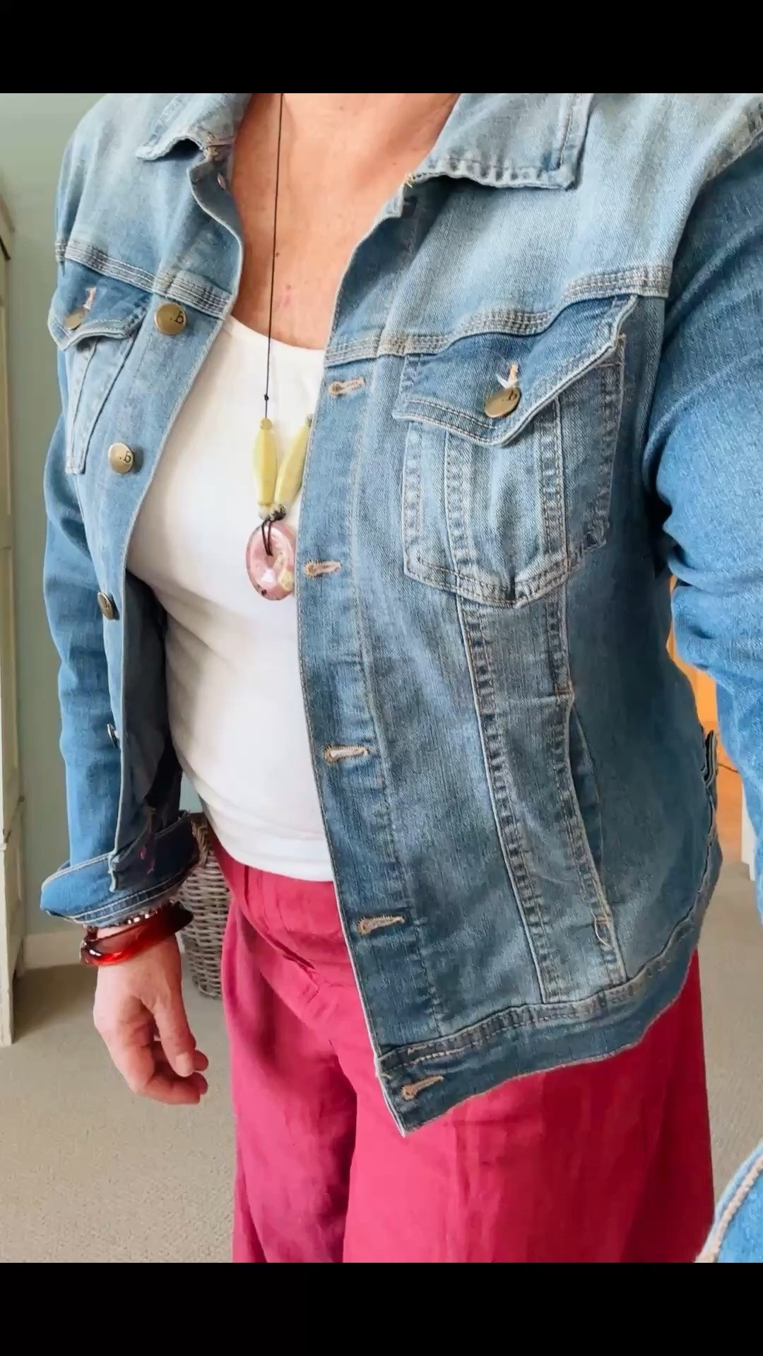 Cropped palazzo pants are my absolute go to pant style for summer! Looks so great with a tank or white T-shirt!

#LTKMidsize #LTKootd