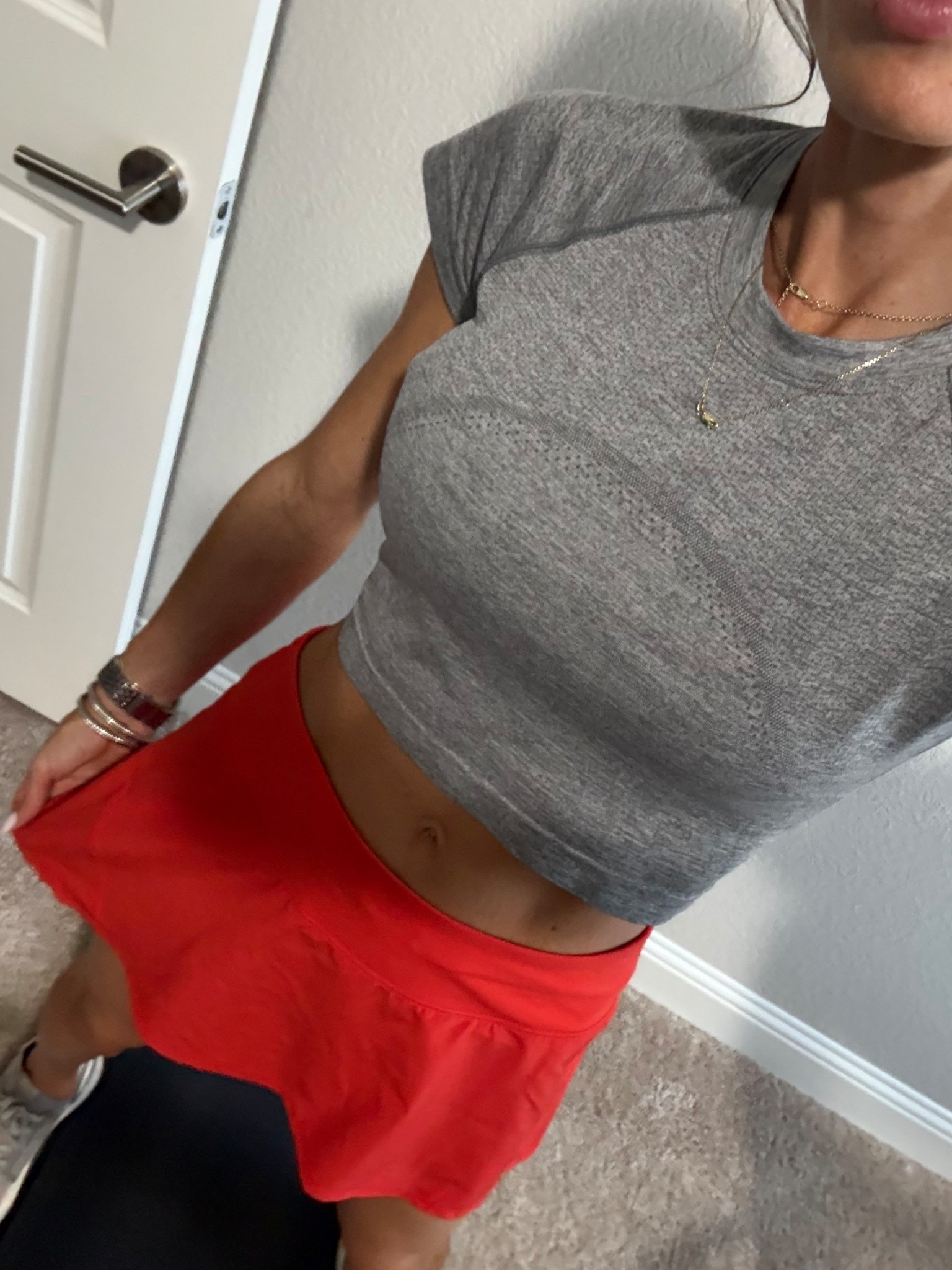 Lululemon cropped short sleeve top size 4  and Amazon tennis skirt size xxs 

#LTKActive #LTKfitnessgoals