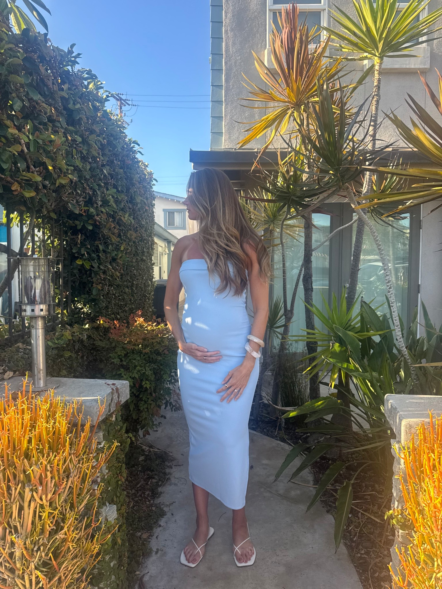 Still I shock this dress is Amazon and under $40! RUN! Such a flattering fit. It’s double lined. Comes in a million colors. Took my pre pregnancy size. 

Dress: in size M
Sandals: in size 11