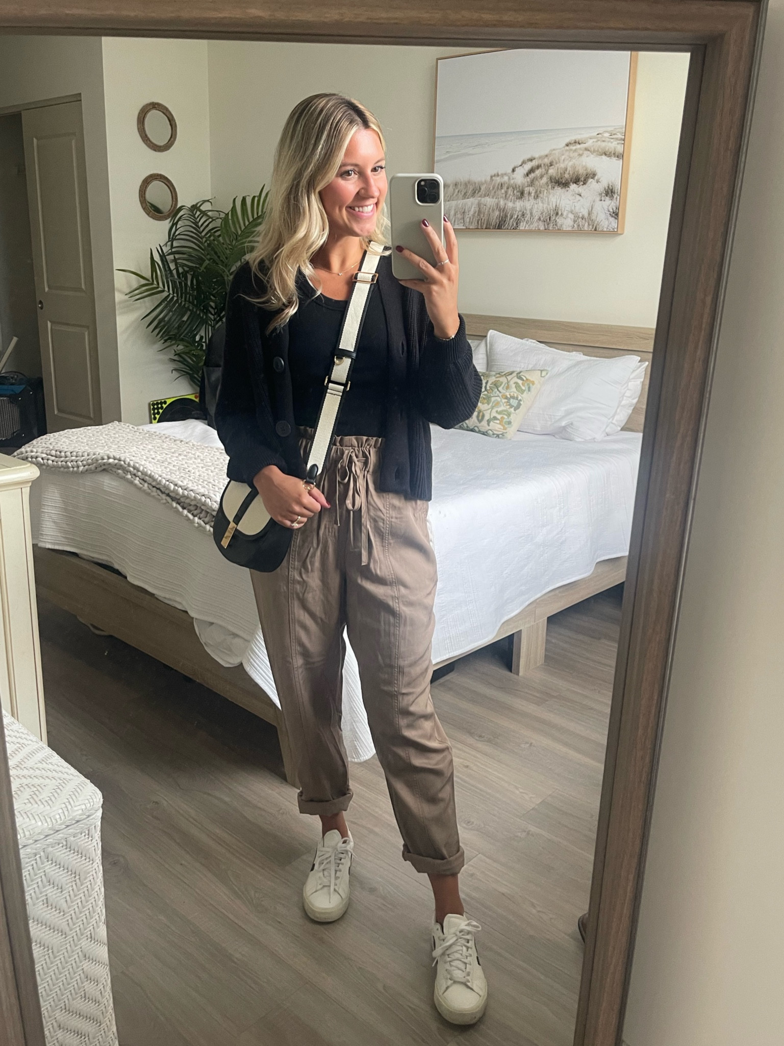 Target airport outfit ✈️🌍☁️
Sweater - M
Tank - S
Bottoms - S#LTKFallSale

#LTKTravel #LTKSeasonal