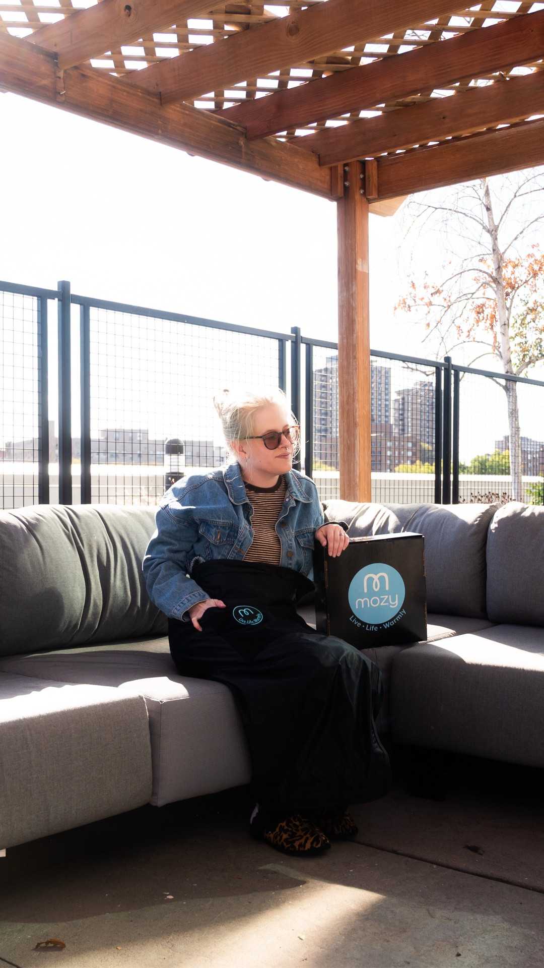 @get_the_mozy arrived!!! Just in time for CHILLY 🥶 SZN !!! 

#GetTheMozy #MozyMoments #LiveLifeWarmly #ad 

#LTKFamily #LTKSeasonal #LTKHome