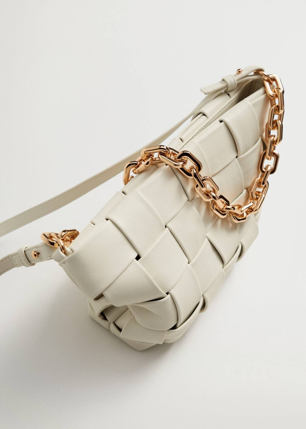 Braided bag with chain | MANGO (US)