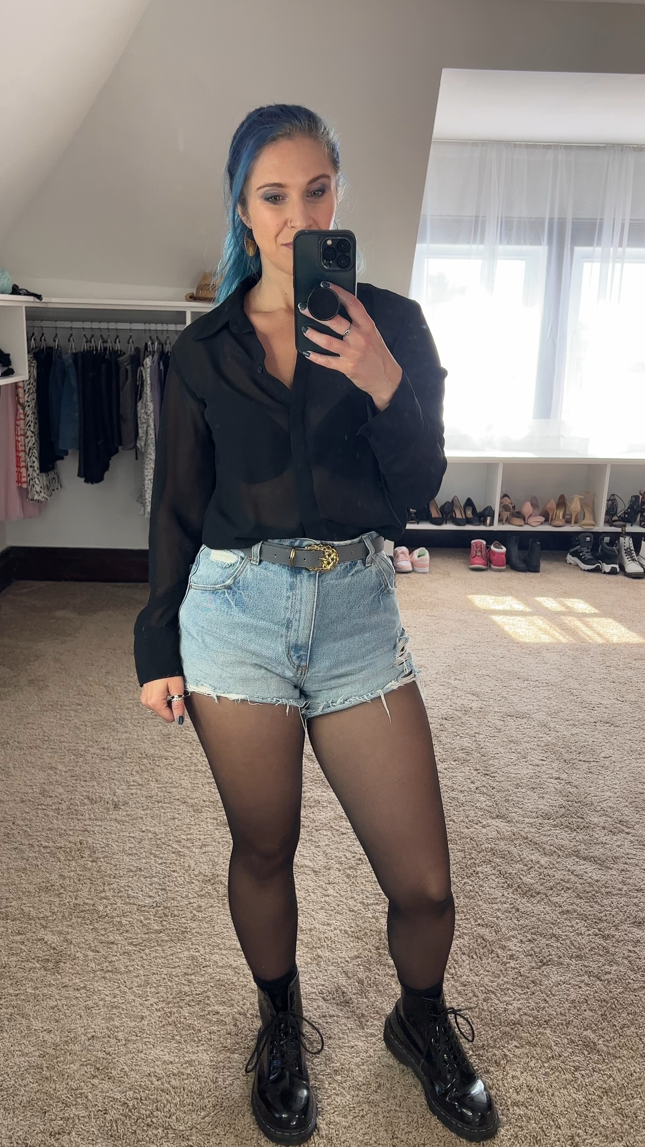 Shorts with tights outfit for fall 2023!

Shorts with tights outfit, fall outfit, edgy fall look, sheer black button-up, sheer top

#LTKstyletip #LTKfindsunder50 #LTKVideo