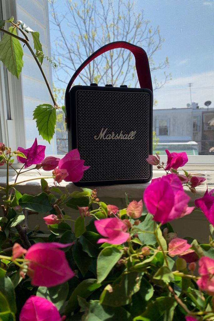 Marshall Stockwell II Bluetooth Speaker | Urban Outfitters (US and RoW)