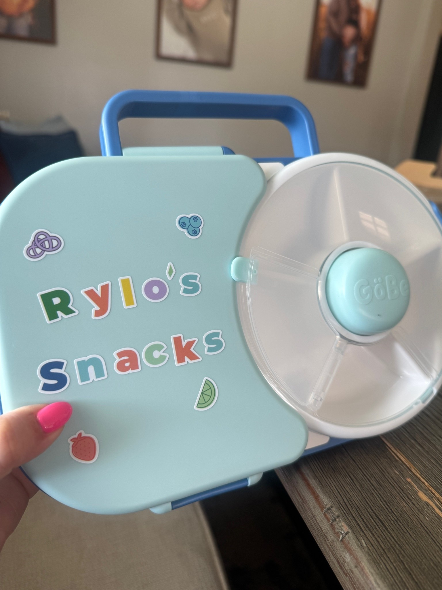 the PERFECT container for snacks on the go! 5 smaller compartments along with a sandwich compartment. and dishwasher safe stickers for decorating 🤌🏼✨

#LTKfoodie #LTKTravel #LTKKids