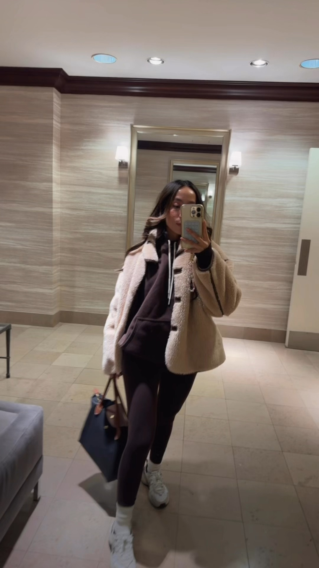 Shopping outfit 

#LTKSaleAlert #LTKFindsUnder50 #LTKWatchNow