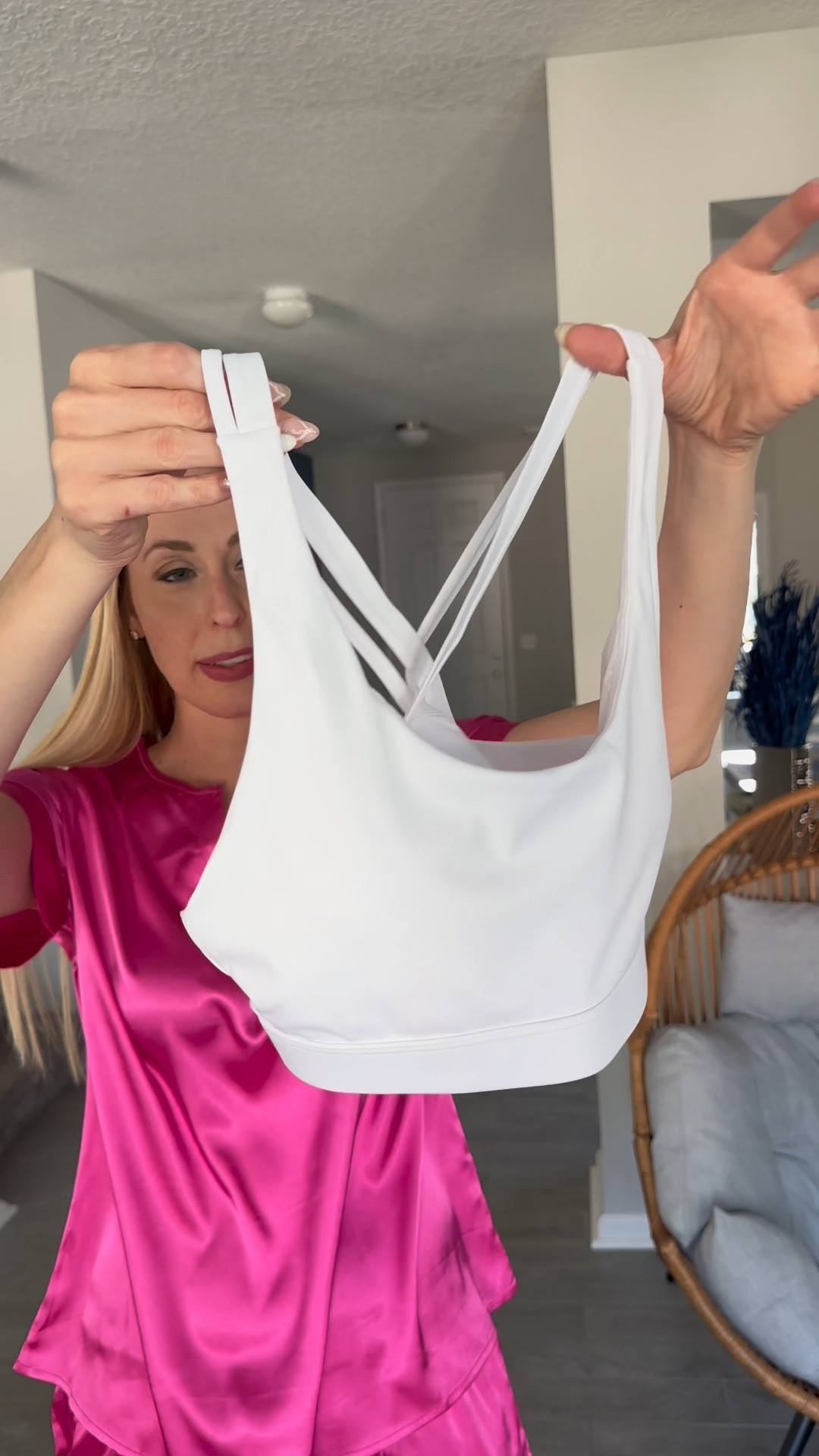 Running Girl Sports bra 
💓 holds the girls in 
💓 removable padding 
💓wearing size small 

#LTKfitness #LTKActive #LTKVideo