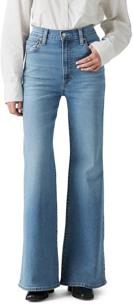 Levi's Women's Ribcage Bell Bottom Jeans | Amazon (US)