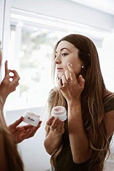 Wake Skincare Pink Clay Face Mask & Scrub - Facial Skin Care Products to Reduce Pores & Remove Bl... | Amazon (US)