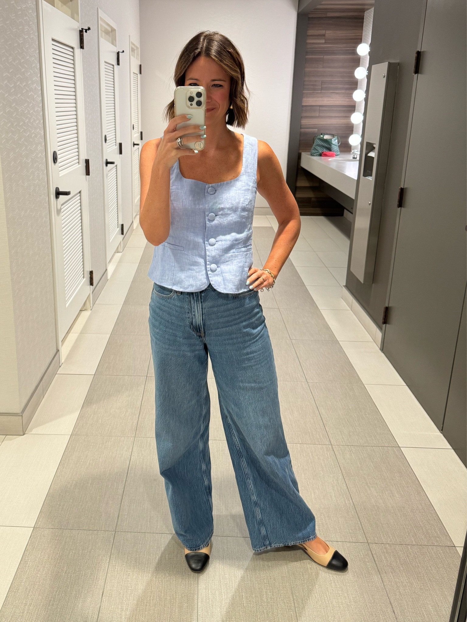 Rewearing one of my favorite summer outfits 🙌 (jeans are on clearance!) 

#LTKFindsUnder100 #LTKSaleAlert #LTKWorkwear