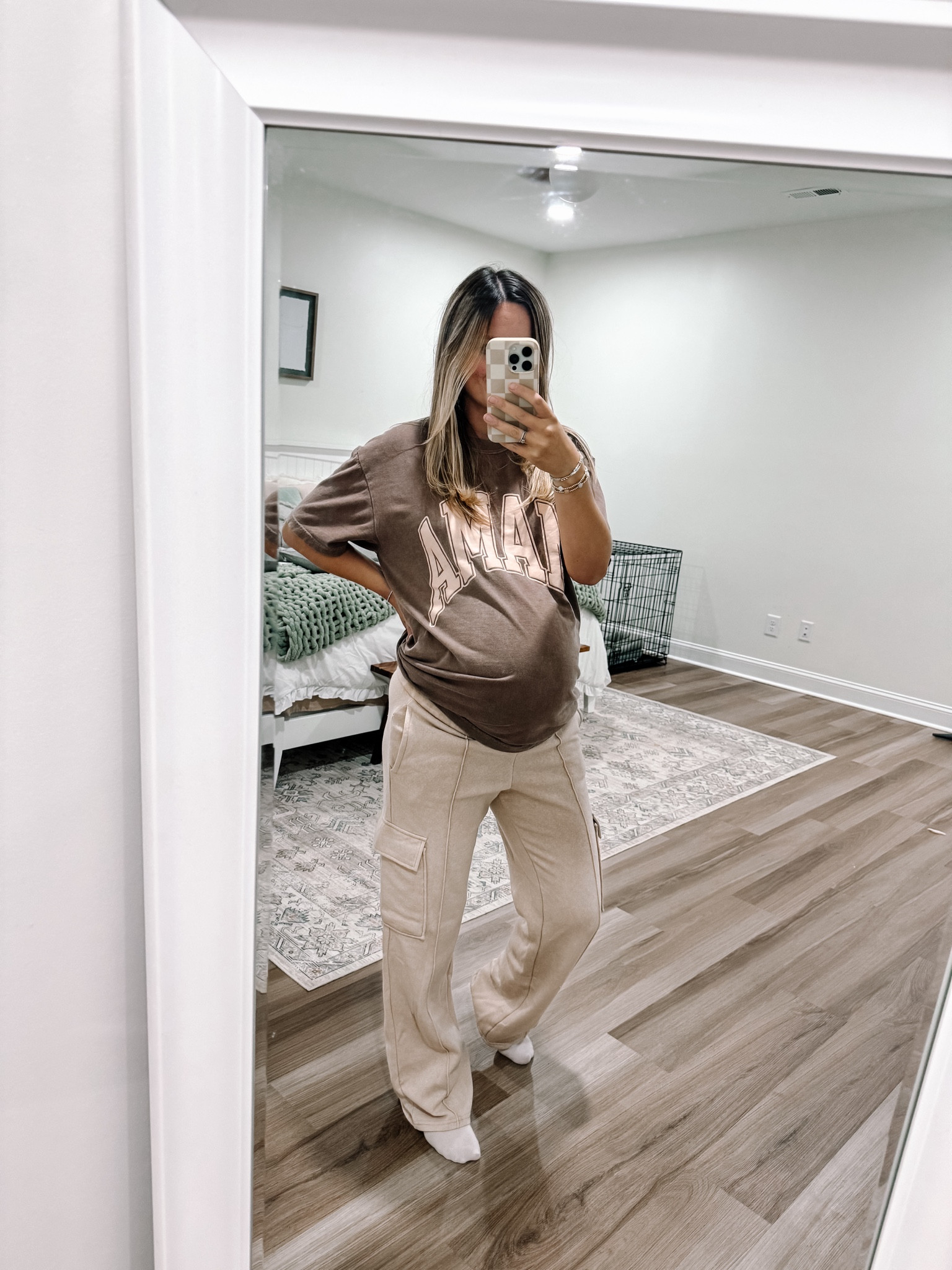 Cargo sweatpants! Sweatpants. Cargo pants. Bump outfit. Bump fashion. Bump idea. Fall outfit 

#LTKFindsUnder50 #LTKStyleTip #LTKBump