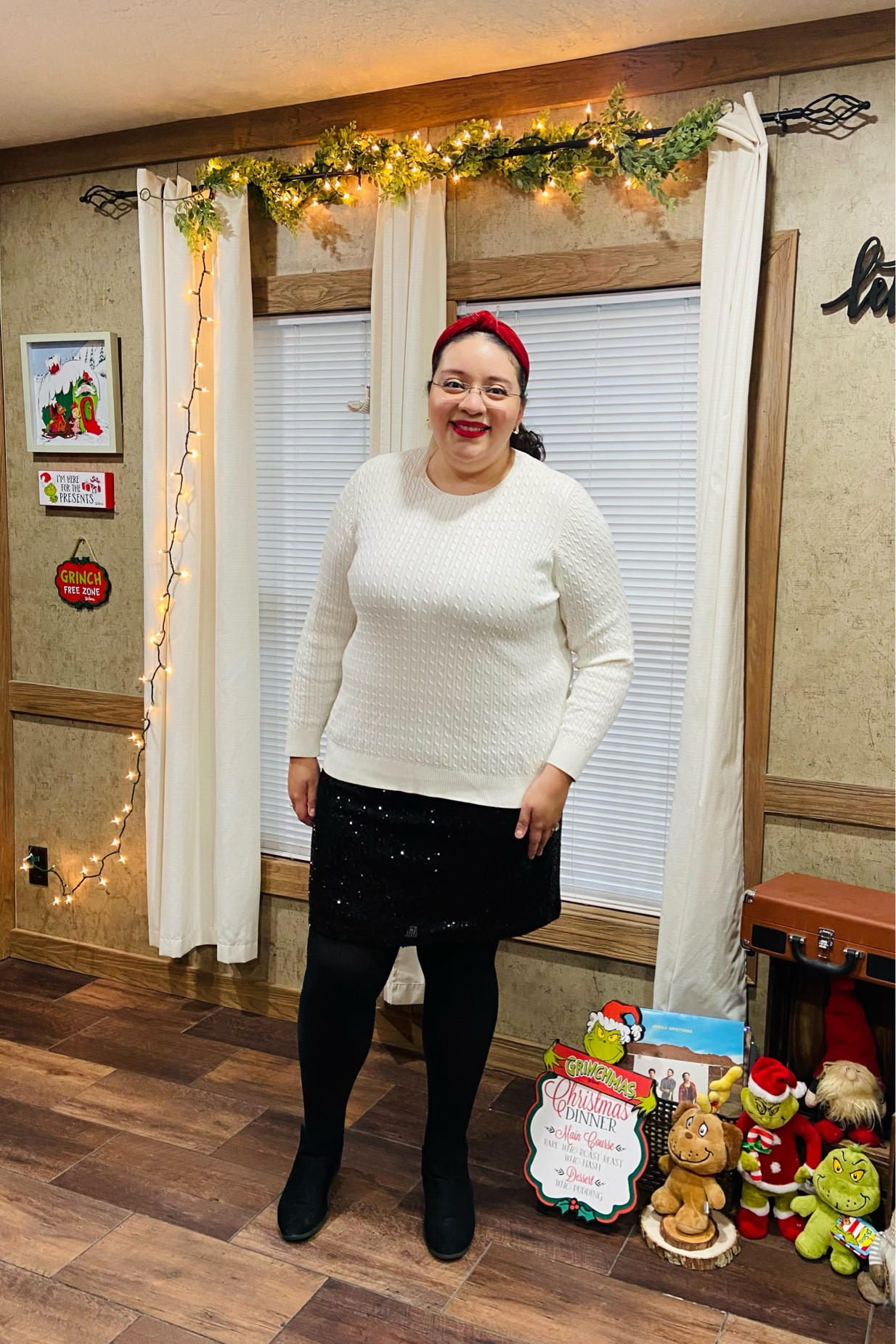 Nothing like a sequin skirt and sweater for the holidays. 



#LTKFindsUnder100 #LTKHoliday #LTKStyleTip