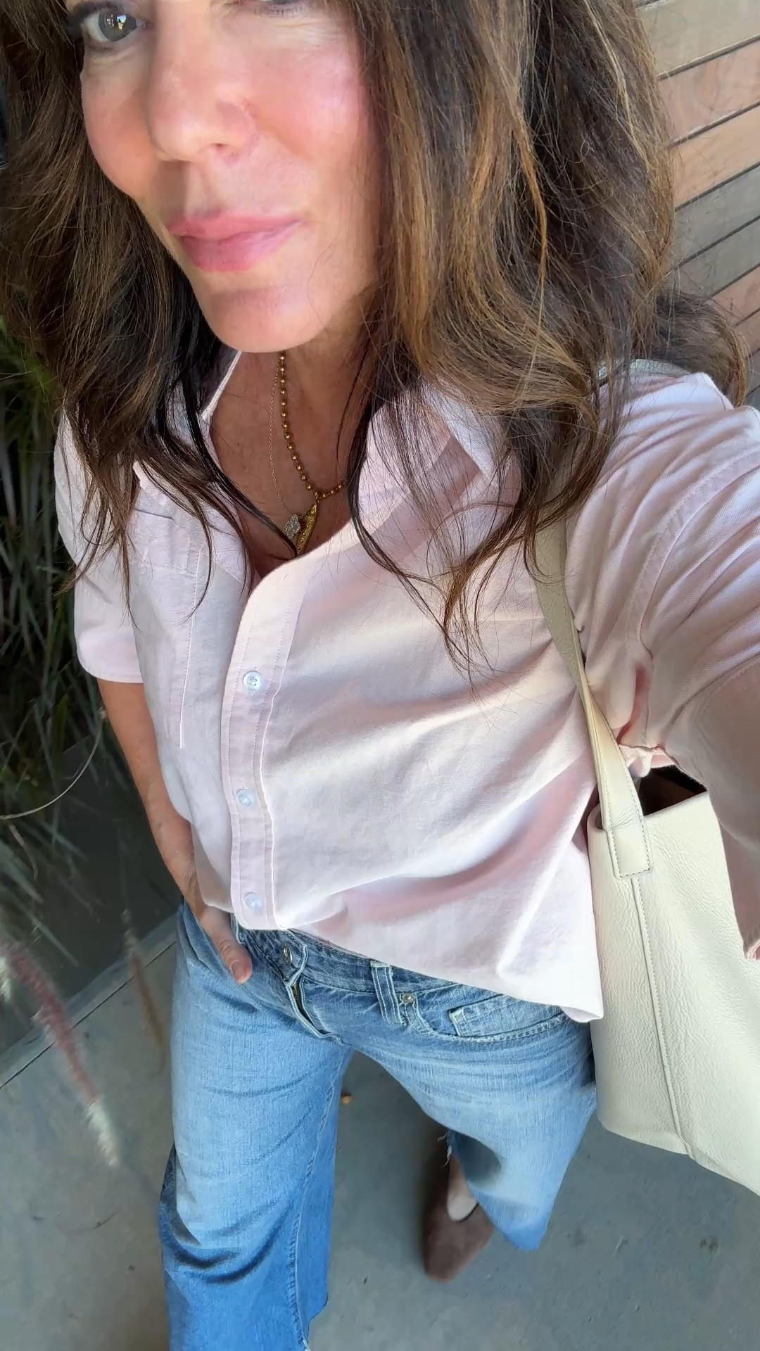 Wish I could show you the back. It’s so cute and it’s identical to the Anthropologie Mabel, but for a fraction of the price comes in more colors. I’m wearing a small.

#LTKSaleAlert #LTKOver40 #LTKWorkwear