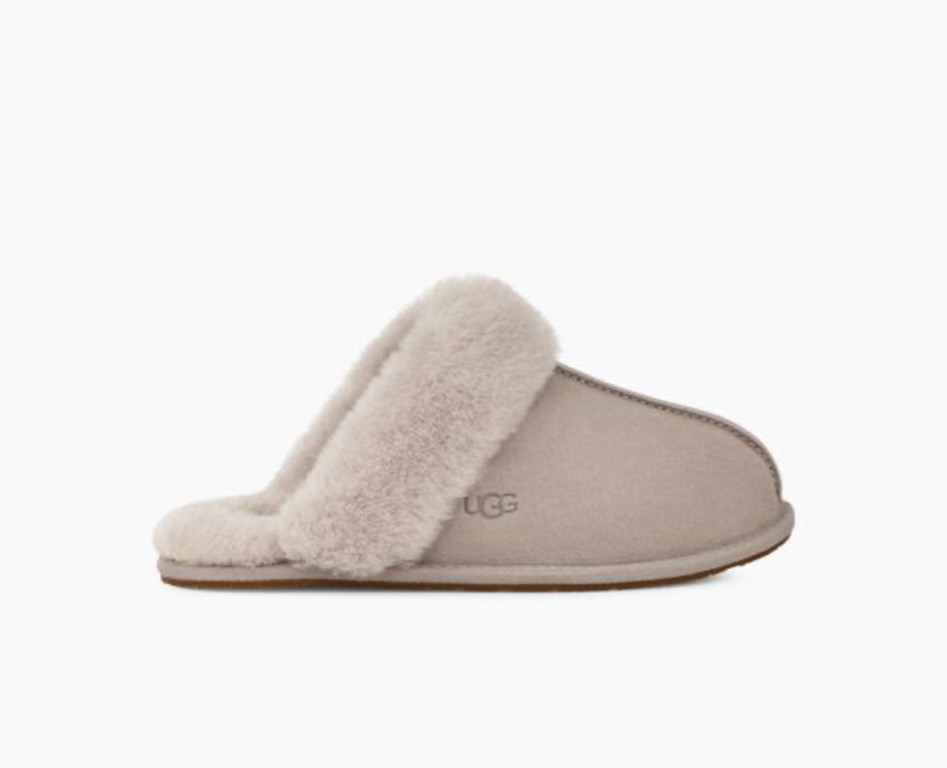 I LOVE the colour of this I’m so torn between the classic chestnut colour and this colour! Such a gorgeous gift! 

#LTKunder100 #LTKSeasonal #LTKGiftGuide