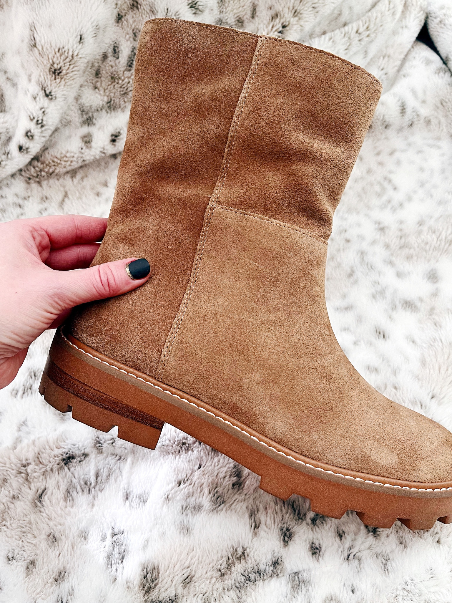 Vince Camuto boots 50% OFF!! Fleece lined! So so comfy! Use code FOMO30
TTS 

#LTKGiftGuide #LTKsalealert #LTKshoecrush