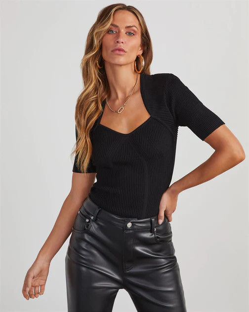 Katelyn Sweater Knit Crop Top - Black | VICI