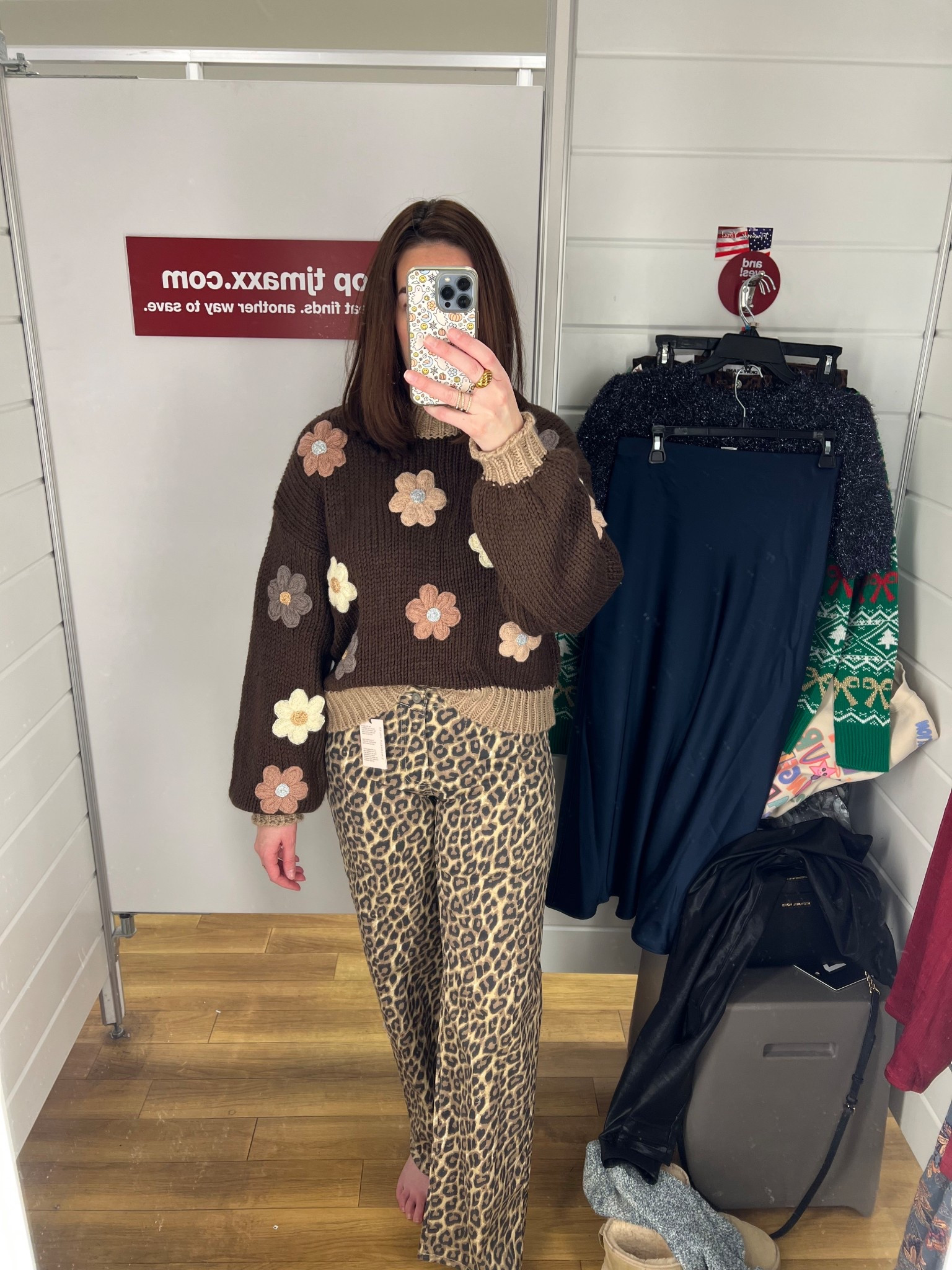 Brown floral sweater (small). Leopard jeans (4). Mini classic uggs (9). #sweater #floralsweater #brownsweater #jeans #leopardjeans #uggs #miniclassicuggs #falloutfit #thanksgiving #thanksgivingoutfit Friendsgiving  

#LTKSeasonal #LTKFindsUnder50 #LTKFindsUnder100