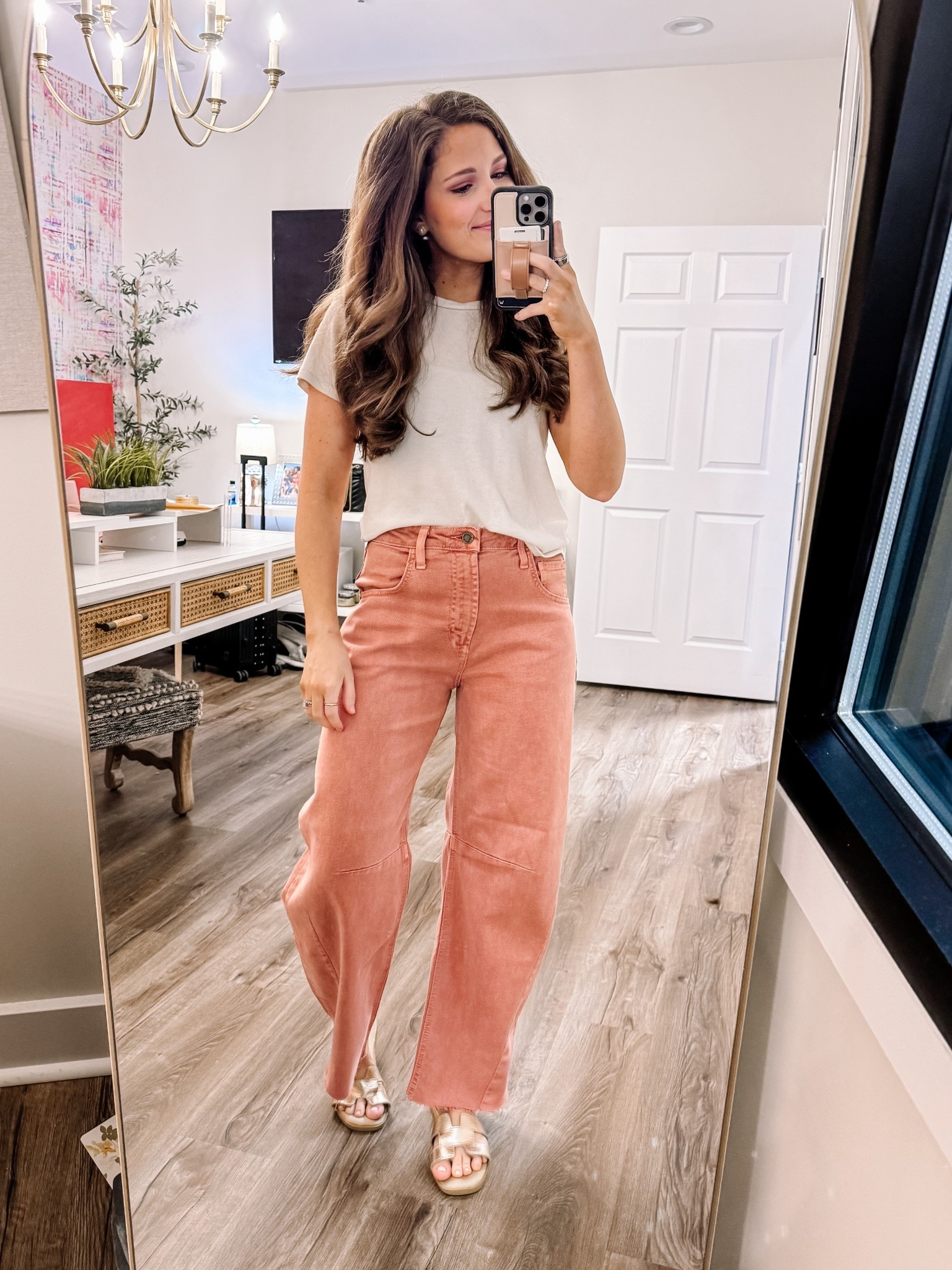 Happy Tuesday! Barrel jeans are still my fav! #shopwillowtree #thewillowtree #barreljeans #backtoschool 

#LTKStyleTip #LTKxVICI #LTKPetite