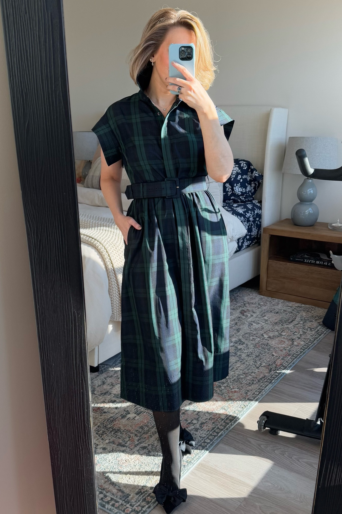 One of my favorite go-to dresses for an effortless yet cute office look is now on sale! 

*runs TTS, wearing size small!

#LTKSaleAlert #LTKStyleTip