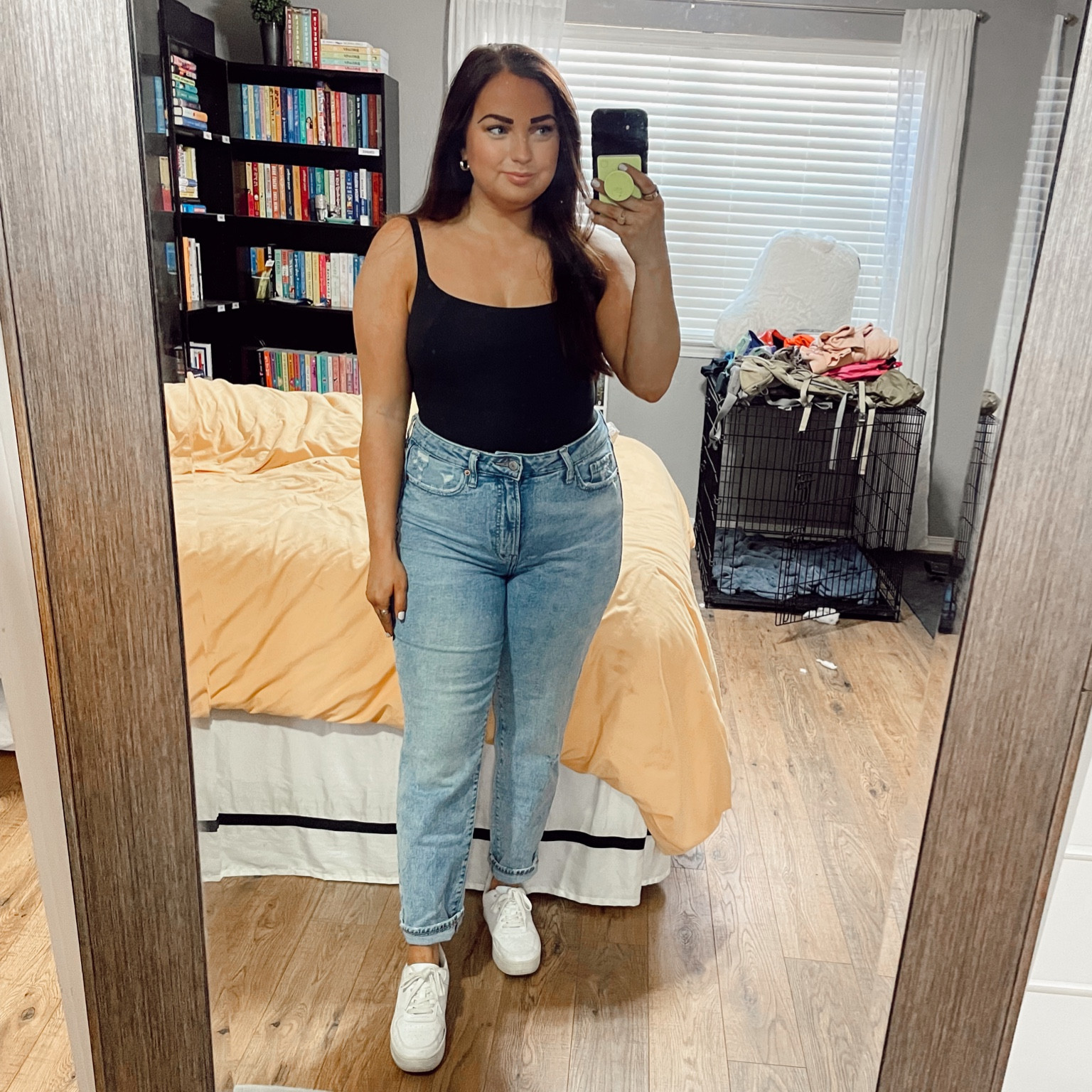 My most recent Skims order! Skims Fits Everybody collection is my absolute favorite. These products are VERY stretchy so I size down a lot to keep them from moving around (I get bras and underwear in a small, bodysuits in a medium). The square neck bodysuit I’m wearing here is my favorite piece of all - I just need to throw this on with a bottom and I’m good to go! 
