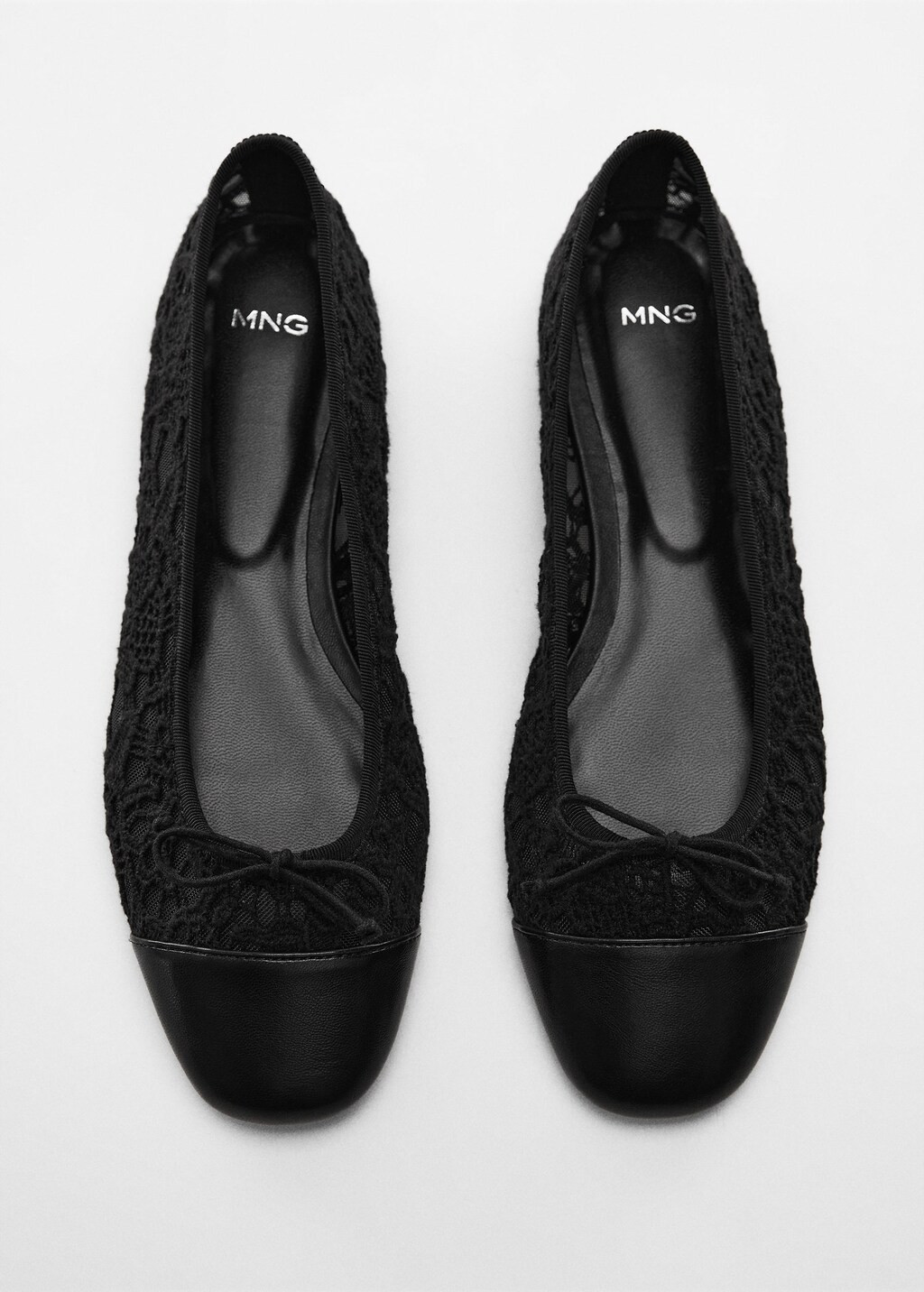 Lace ballerinas with bow -  Women | Mango United Kingdom | MANGO (UK)