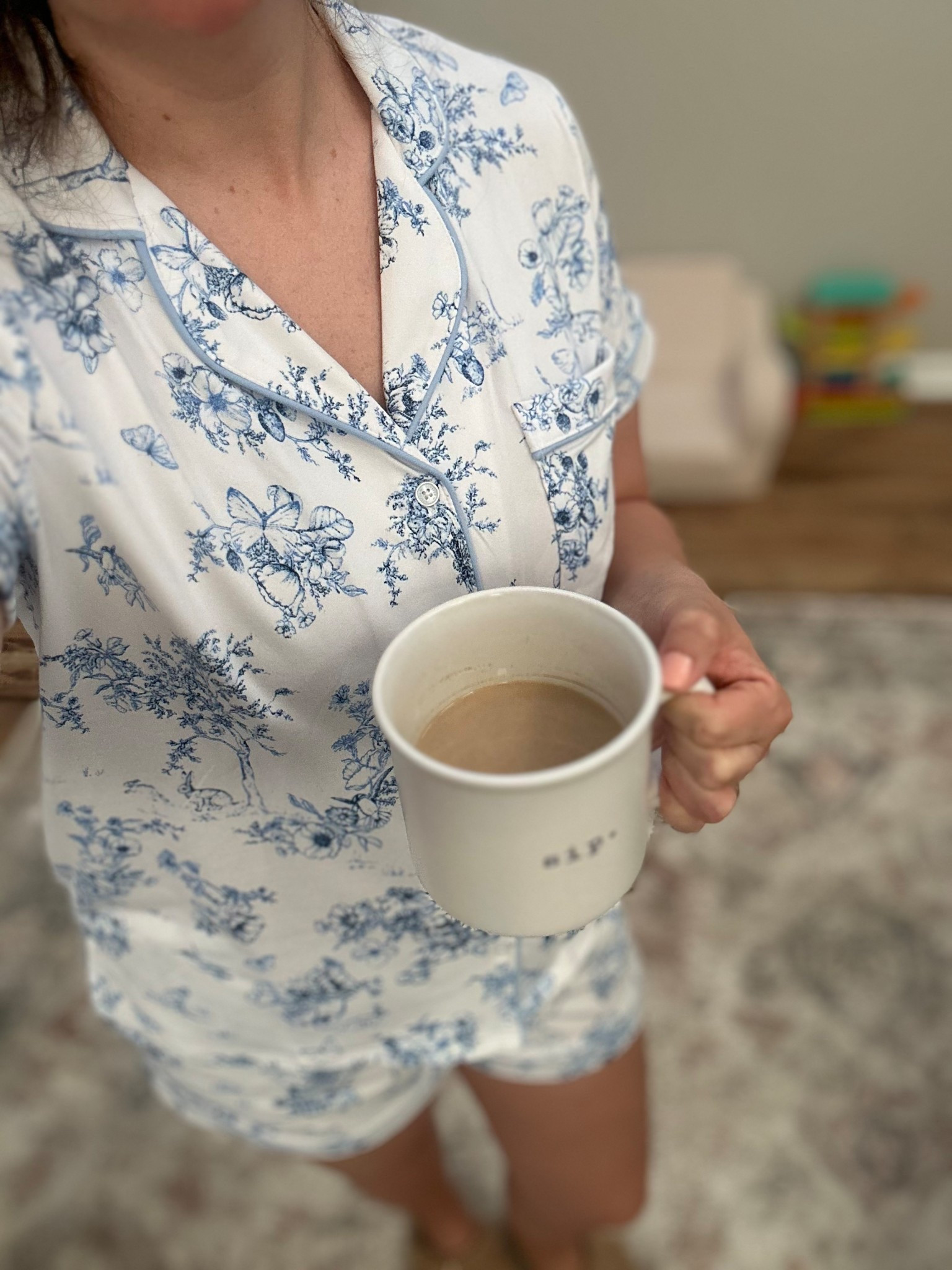 You’ll never guess where these pajamas are from and how much they cost. 

Women’s pajamas, loungewear, SAHM, affordable clothing

#LTKmomlife