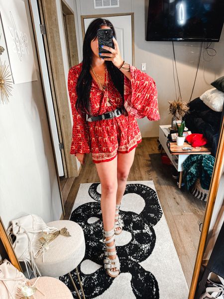 This is the perfect country concert outfit! 

Details:
• jewelry is from Bohemia on IG
• wearing a size 2XL in the romper (definitely big on me since I’m a L but is doable) 

Boho western 
Boho outfit 
Concert outfit 
Boho style 
Summer outfit 


#LTKMidsize #LTKFindsUnder50 #LTKParties