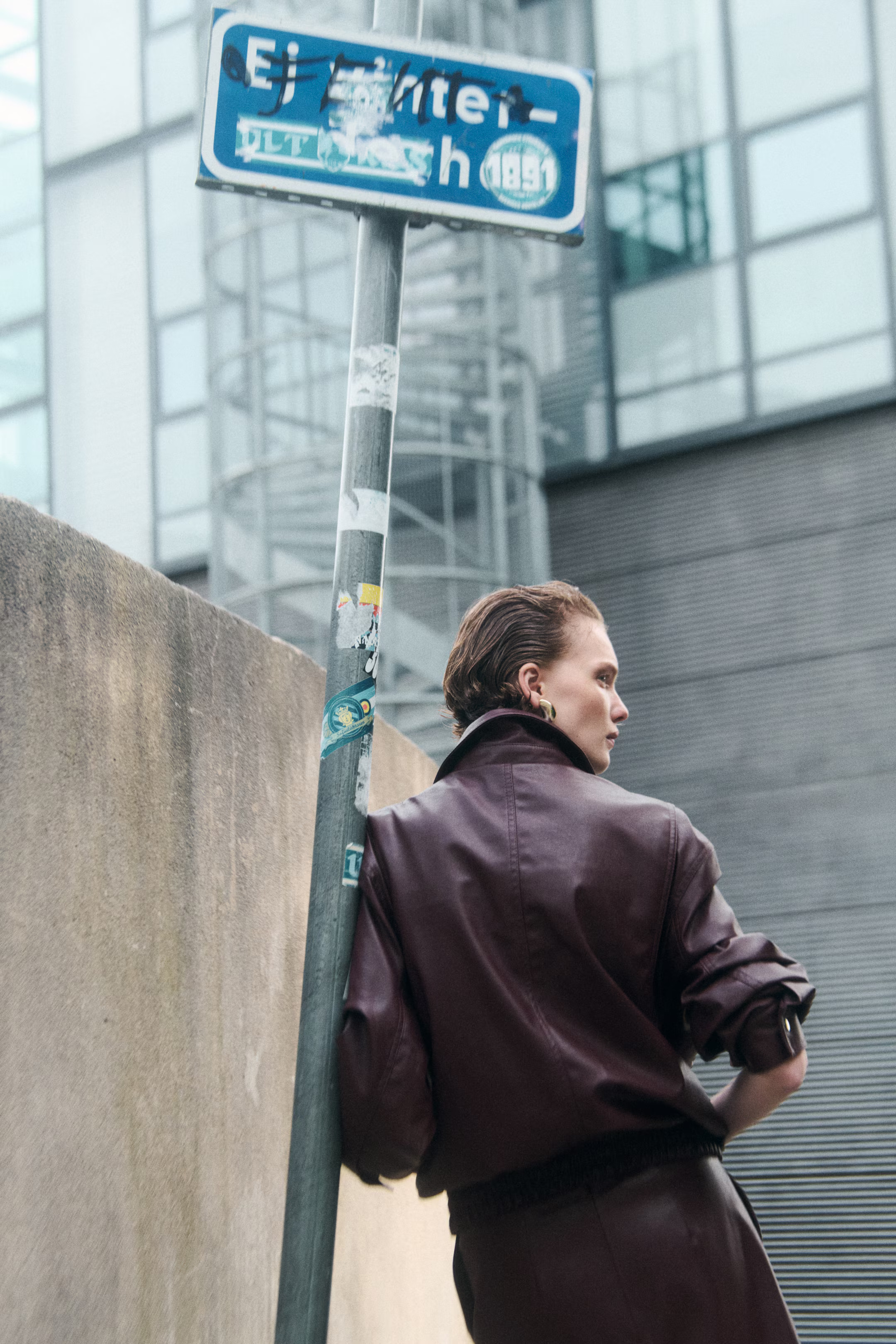 Jacke mit Coating in Oversize Fit | H&M (DE, AT, CH, NL, FI)