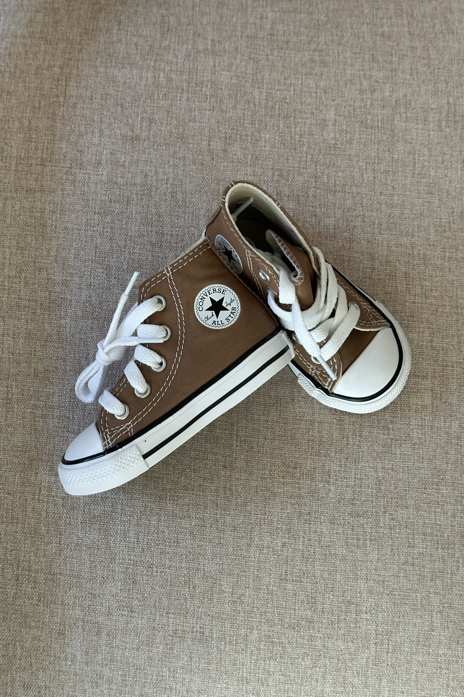 Baby boy fashion find: the cutest converse sneakers! 

#LTKKids #LTKShoeCrush #LTKBaby