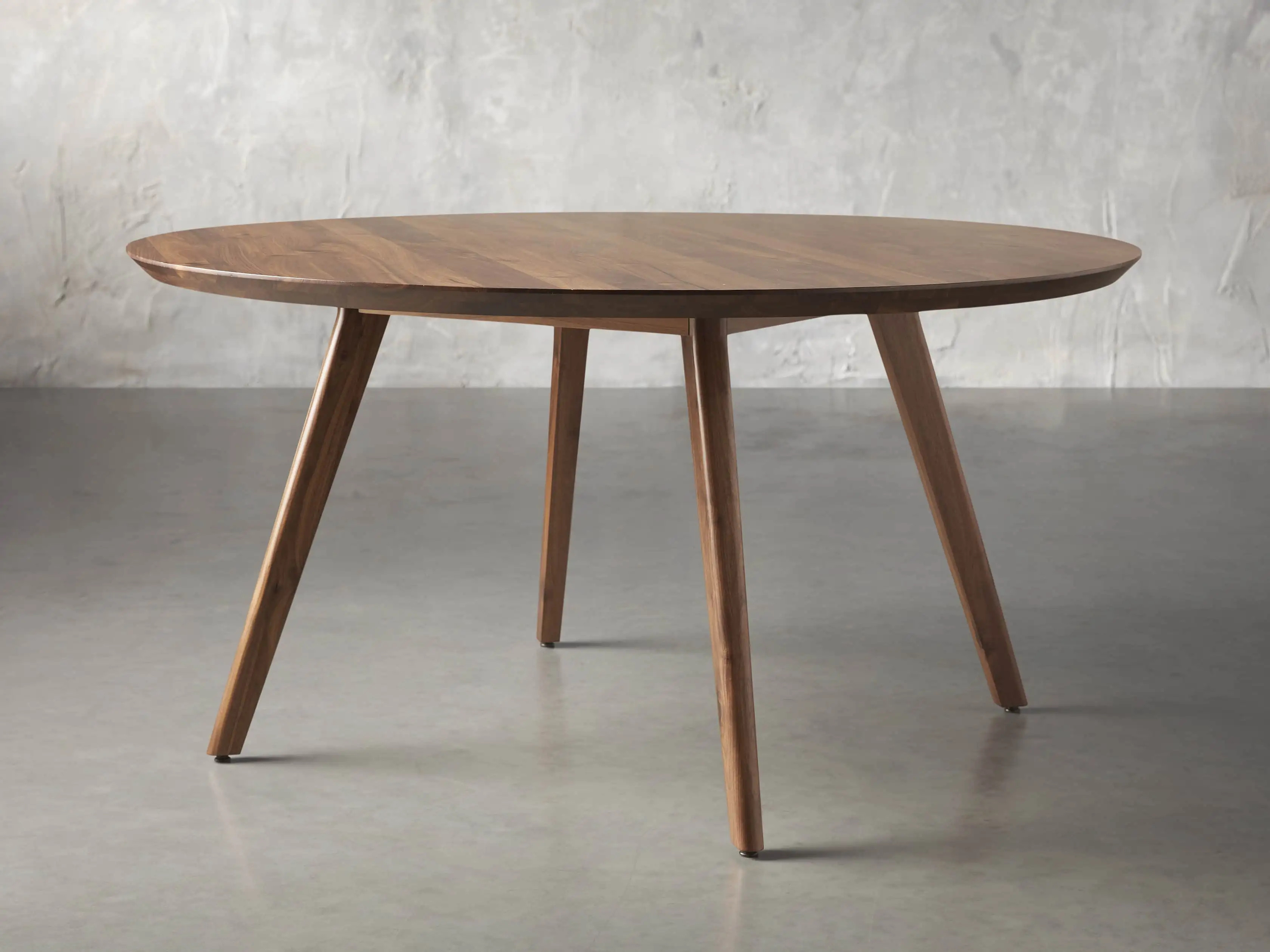 Wagner Round Dining Table | Arhaus