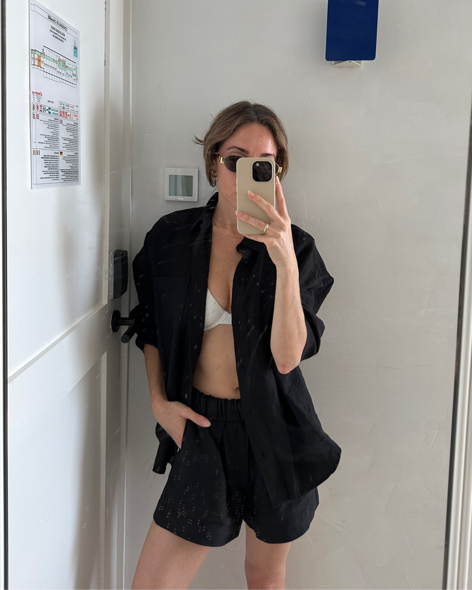 10/10 linen set. SRP15 to use as you wish for 15% off. 