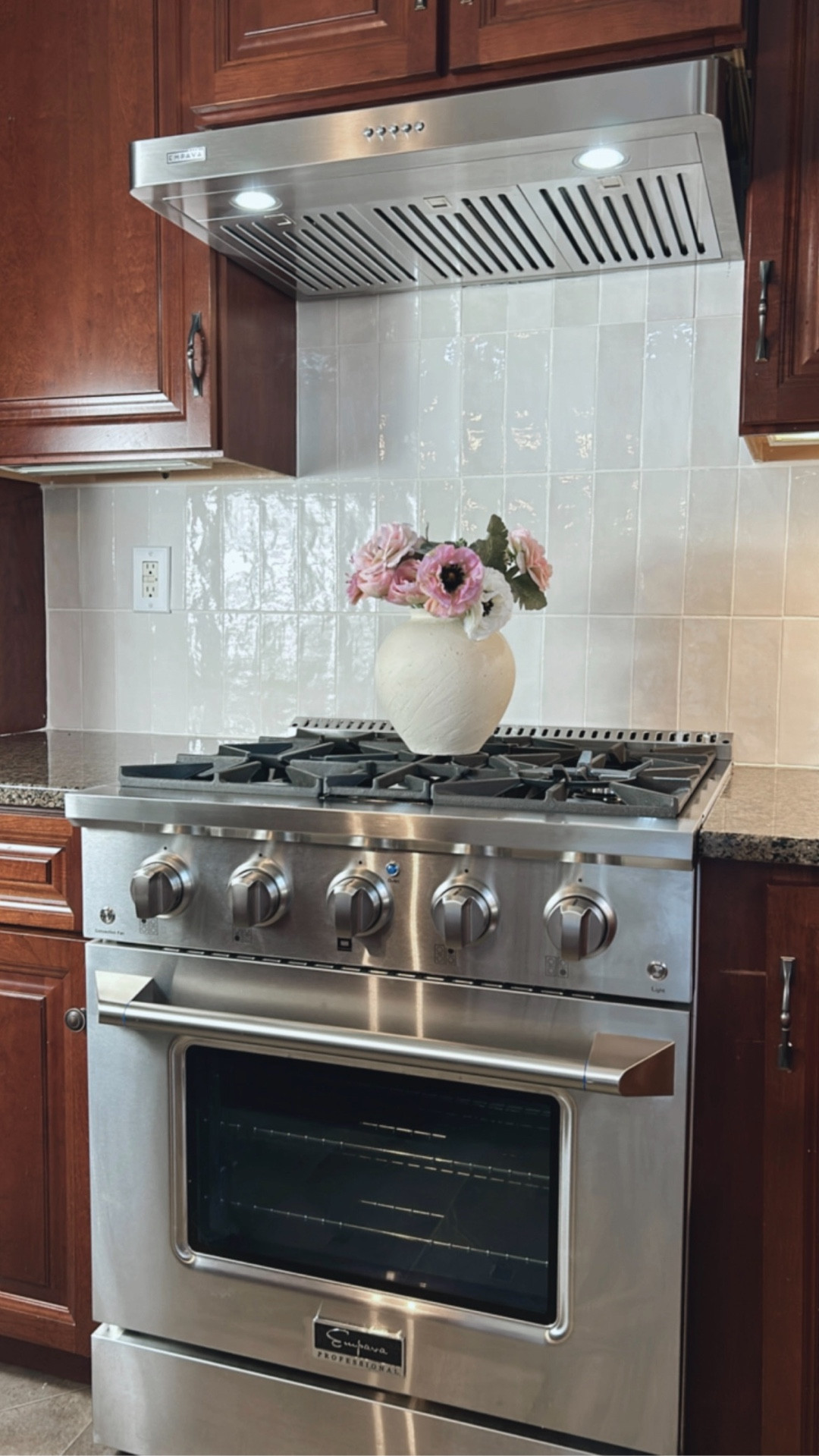 Zellige tiles without the price tag!
This is a 3x9 in glazed ceramic tile
#lowes #homeprojects #tiles #zellige #kitchen #renovation

#LTKHome