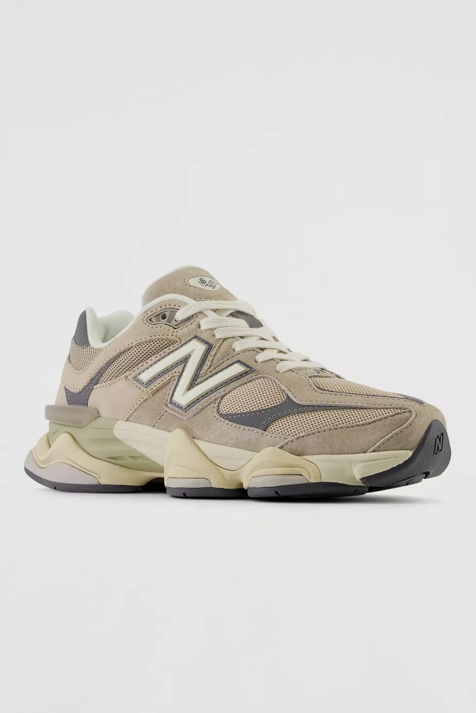 New Balance 9060 Sneaker | Urban Outfitters (US and RoW)