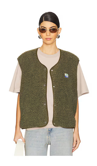 Hok Town Sherpa Vest in Varan Chine | Revolve Clothing (Global)