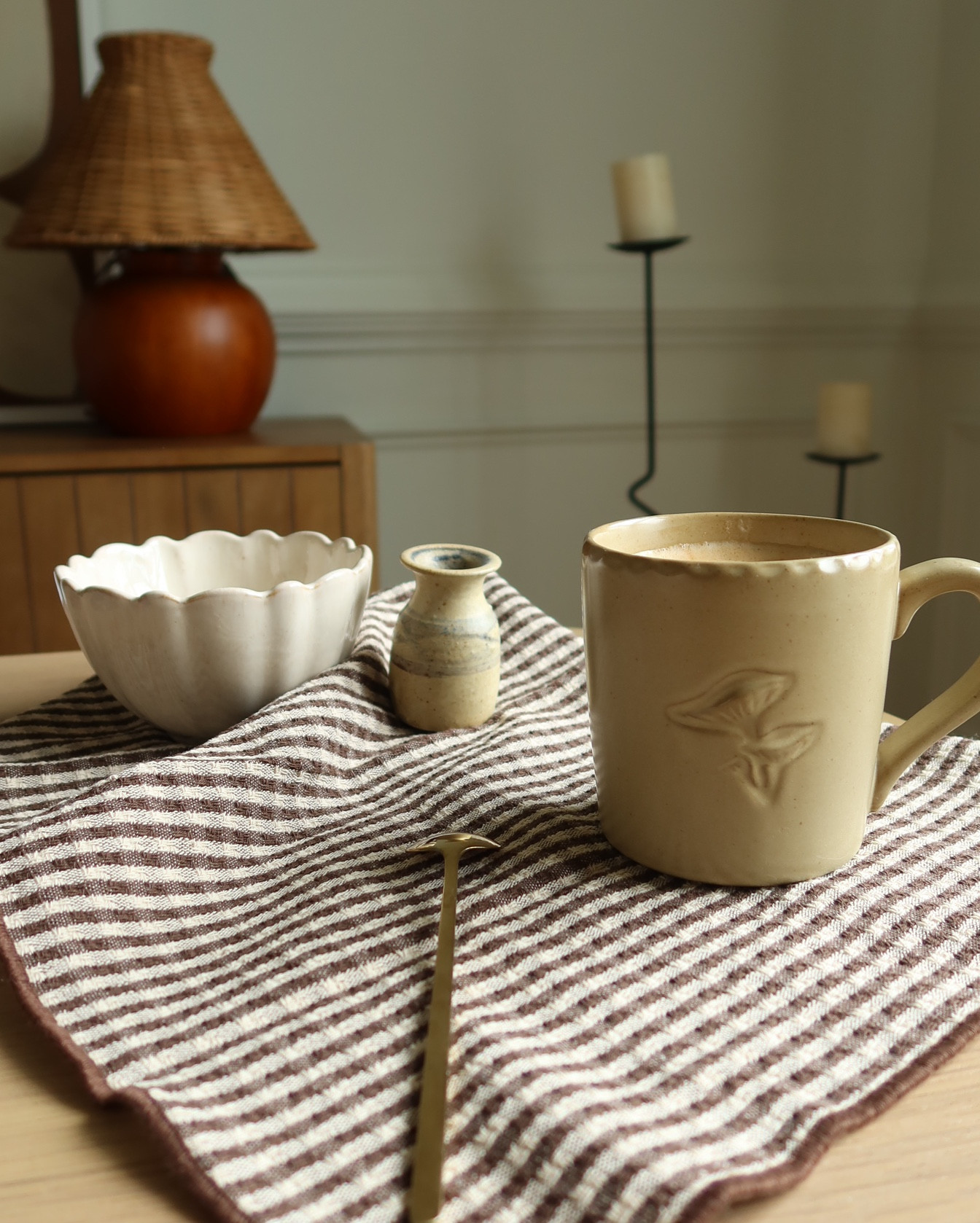 The cutest coffee mug!!
 

Mug tea towels kitchen towels bowl cereal bowl lamps 

#LTKStyleTip #LTKHome #LTKFindsUnder50