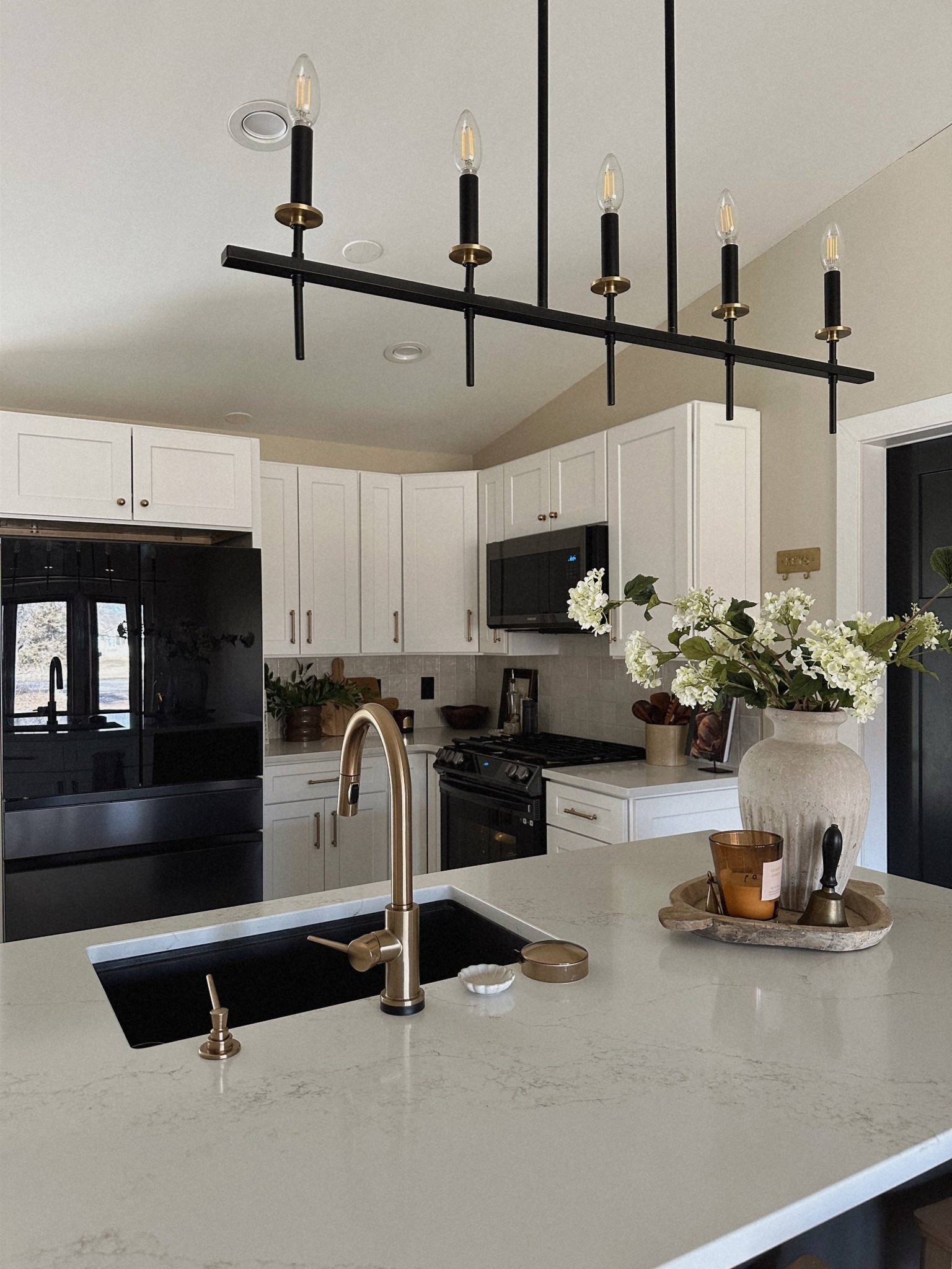 shop my kitchen 

#LTKSeasonal #LTKFindsUnder100 #LTKHome