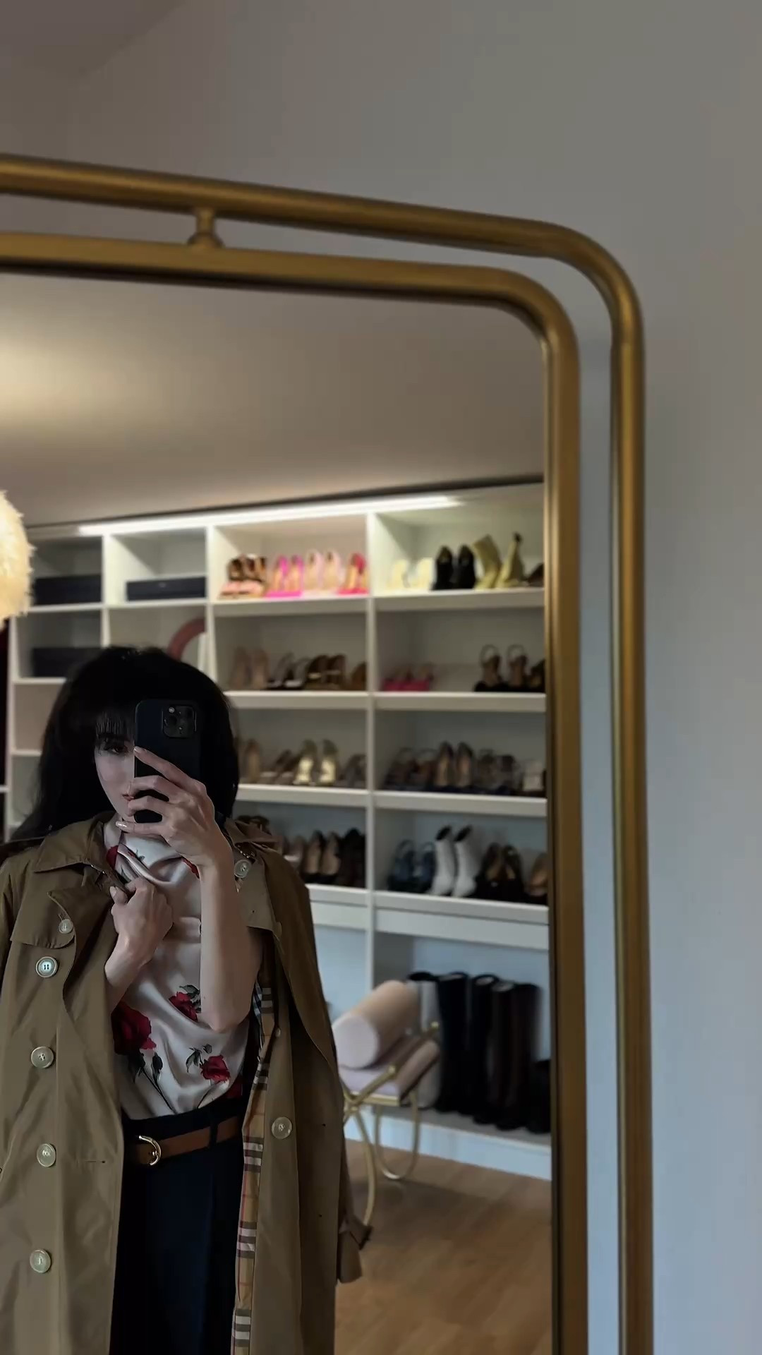 Trench coat, Burberry, trousers, blouse, work outfit, office outfit, business casual outfits, autumn 2025 fashion trends, fall fashion 2025 women, fall 2025, autumn outfits, fall outfits women, preppy fall outfits, New England style, New England aesthetic, Women’s preppy outfits, Preppy vibes, New preppy style, Navy blue stripes, 2000s preppy aesthetic, Classic preppy, Preppy chic outfits, Vintage preppy outfits

#LTKFallSale #LTKWorkwear #LTKSeasonal