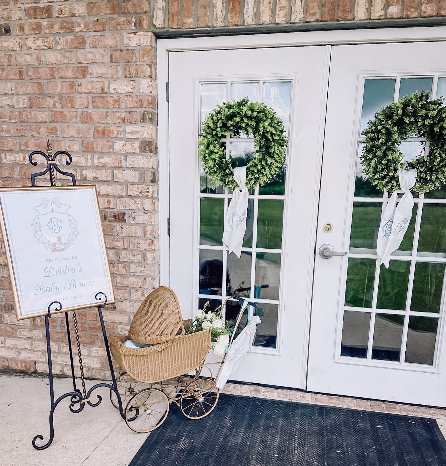 Loving the quality of these wreaths from Amazon 😍

Boxwood wreaths, wreath sashes, home decor, porch decor

#LTKHome #LTKFindsUnder50