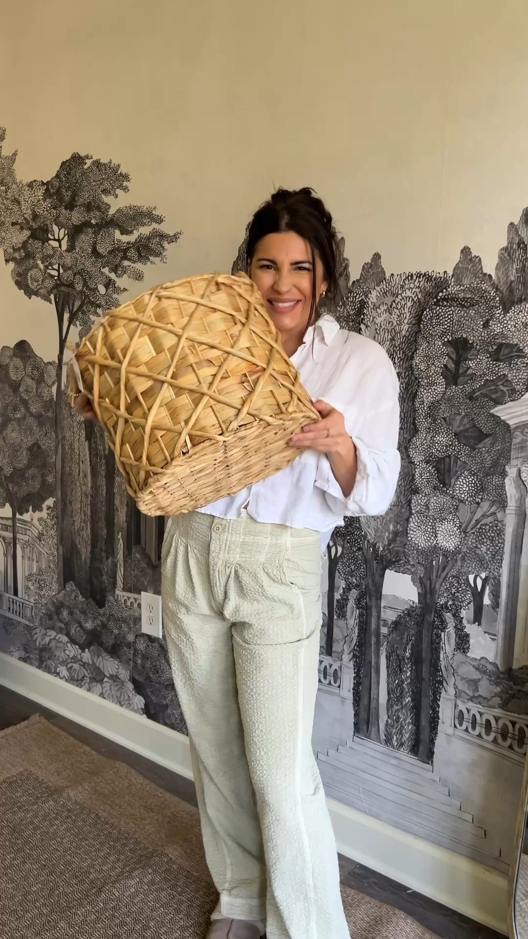 The CUTEST baby shower gift! #gifts #baby #babyshower