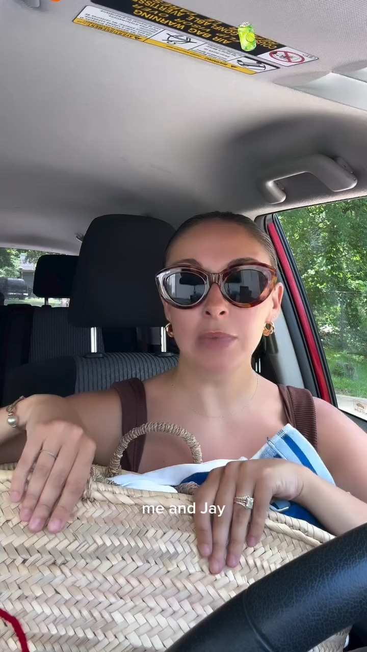What’s actuallyyy in my pool bag as a ftm 💦🩵

Comment “pool” and I’ll send you everything here! 

#momfinds #babyfinds #amazonfinds